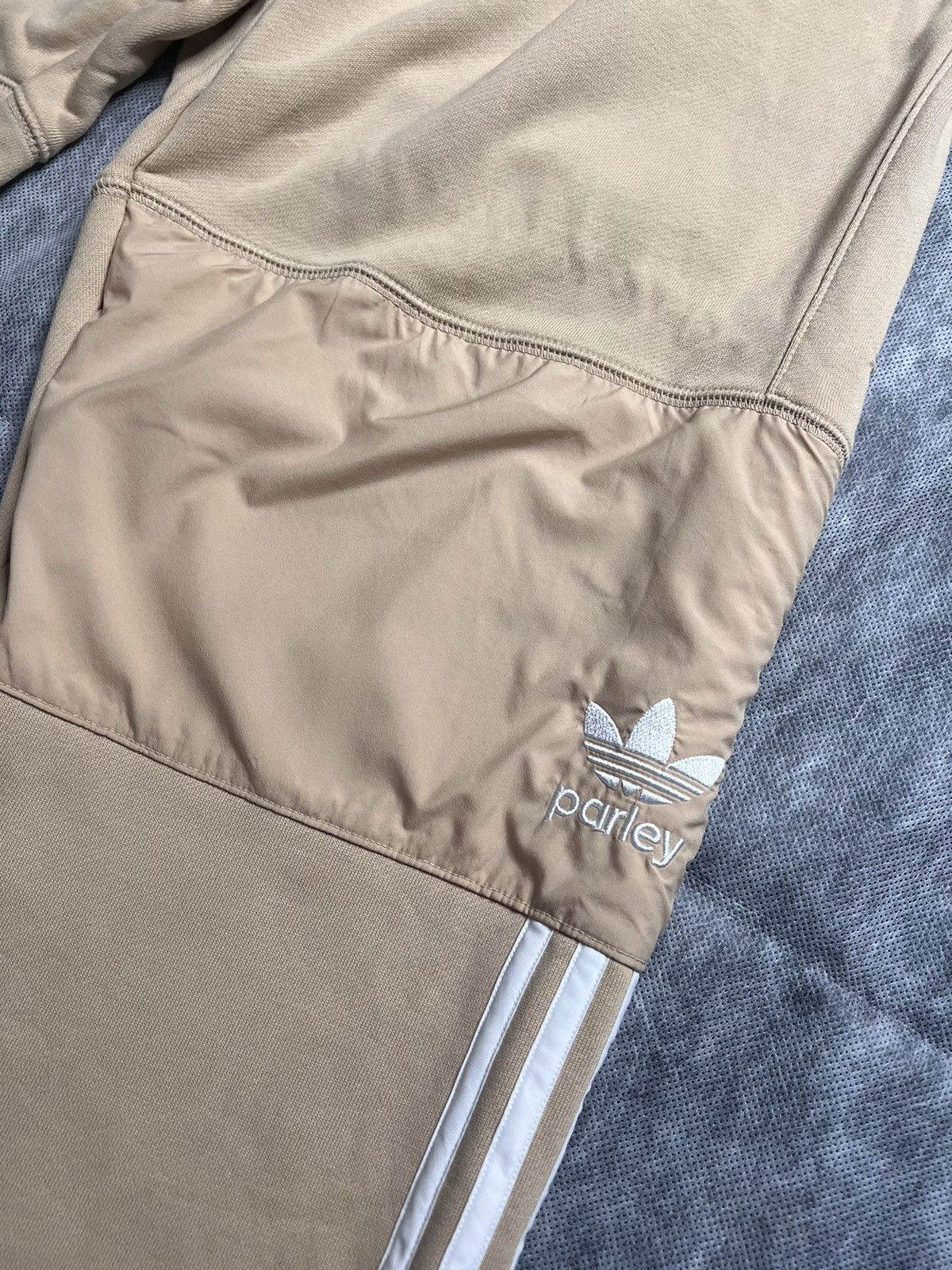 Adidas Adidas x Parley Pants Size US 35 - 2 Thumbnail