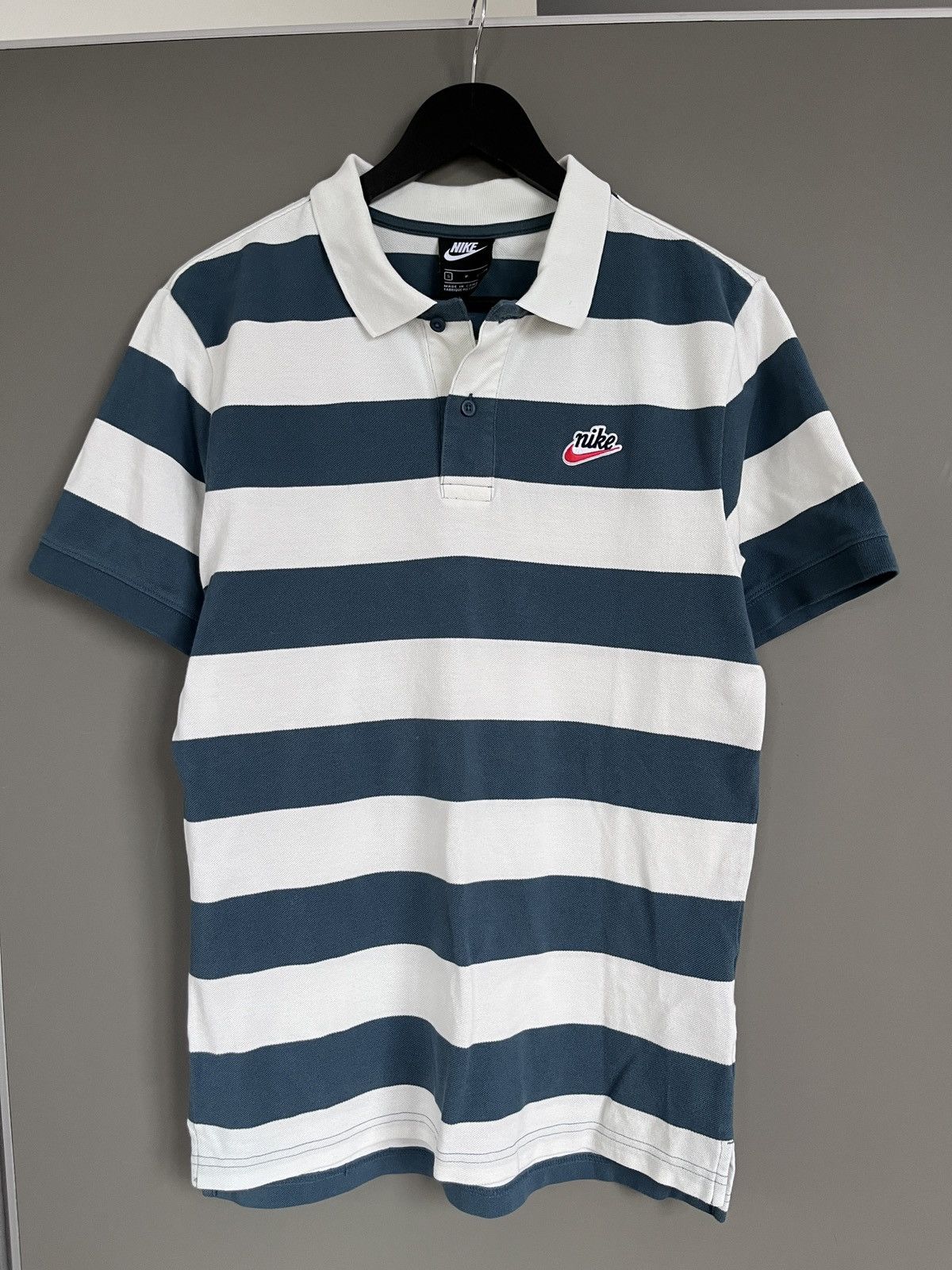 Nike Nike Striped Old Logo Swoosh Iconic Polo Size US S / EU 44-46 / 1 - 1 Thumbnail