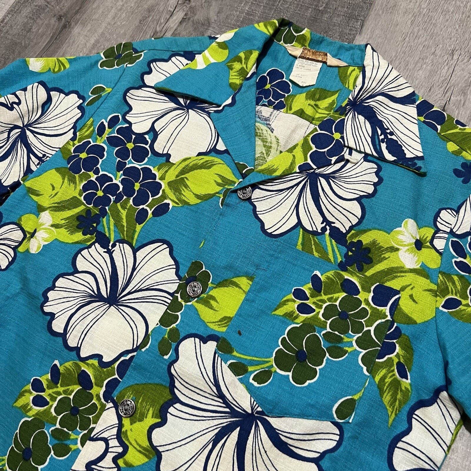 Other VTG 1960s Royal Hawaiian Barkcloth Shirt Floral Loop Collar Size US M / EU 48-50 / 2 - 3 Thumbnail