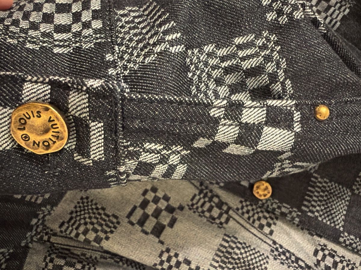 Louis Vuitton Louis Vuitton Virginia Is For Lovers Embroider Denim Jacket Size US S / EU 44-46 / 1 - 5 Thumbnail