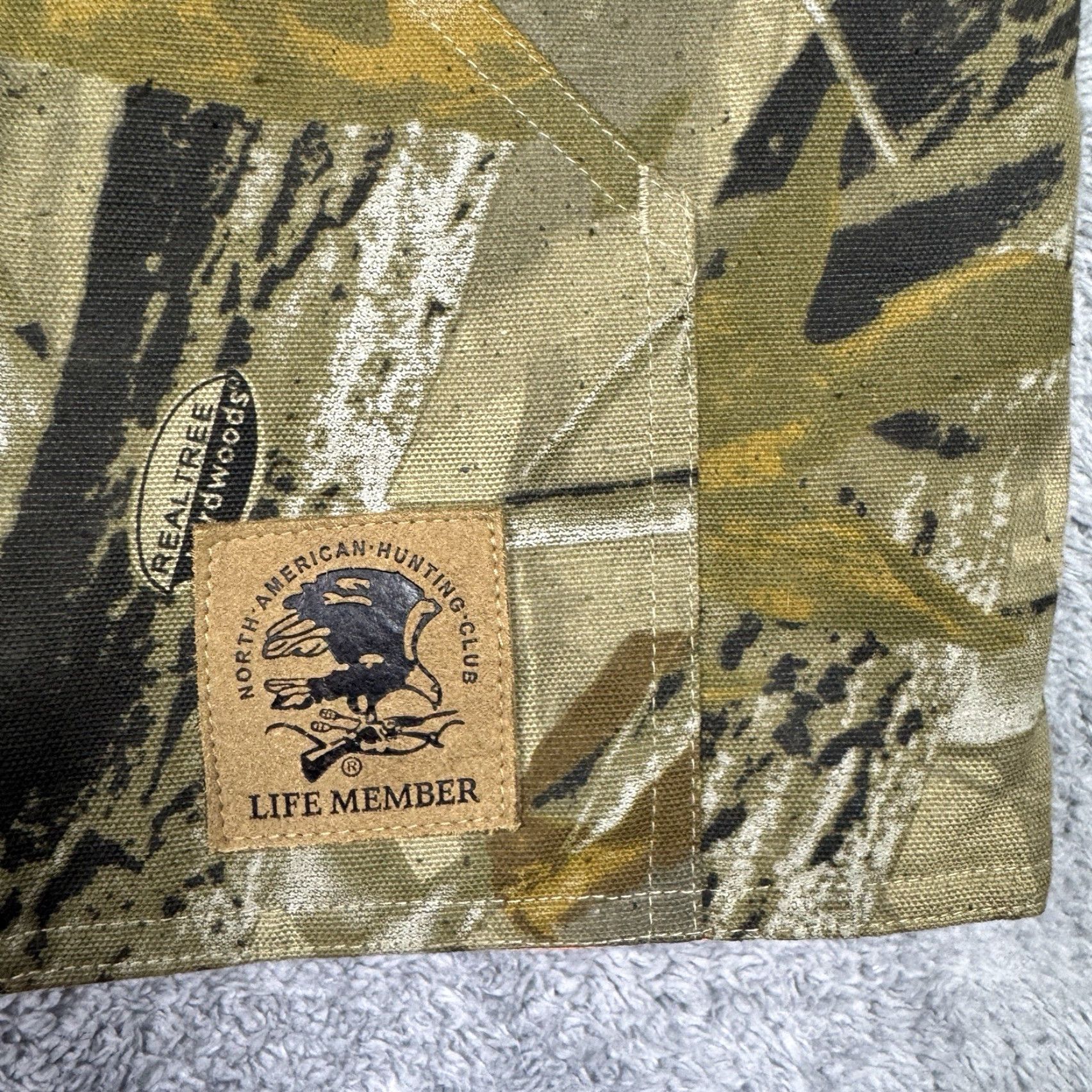 Vintage Bob Allen Vest Mens XL Hunting Club Real Tree Hardwoods Reversible Camo 3D Size US XL / EU 56 / 4 - 2 Thumbnail