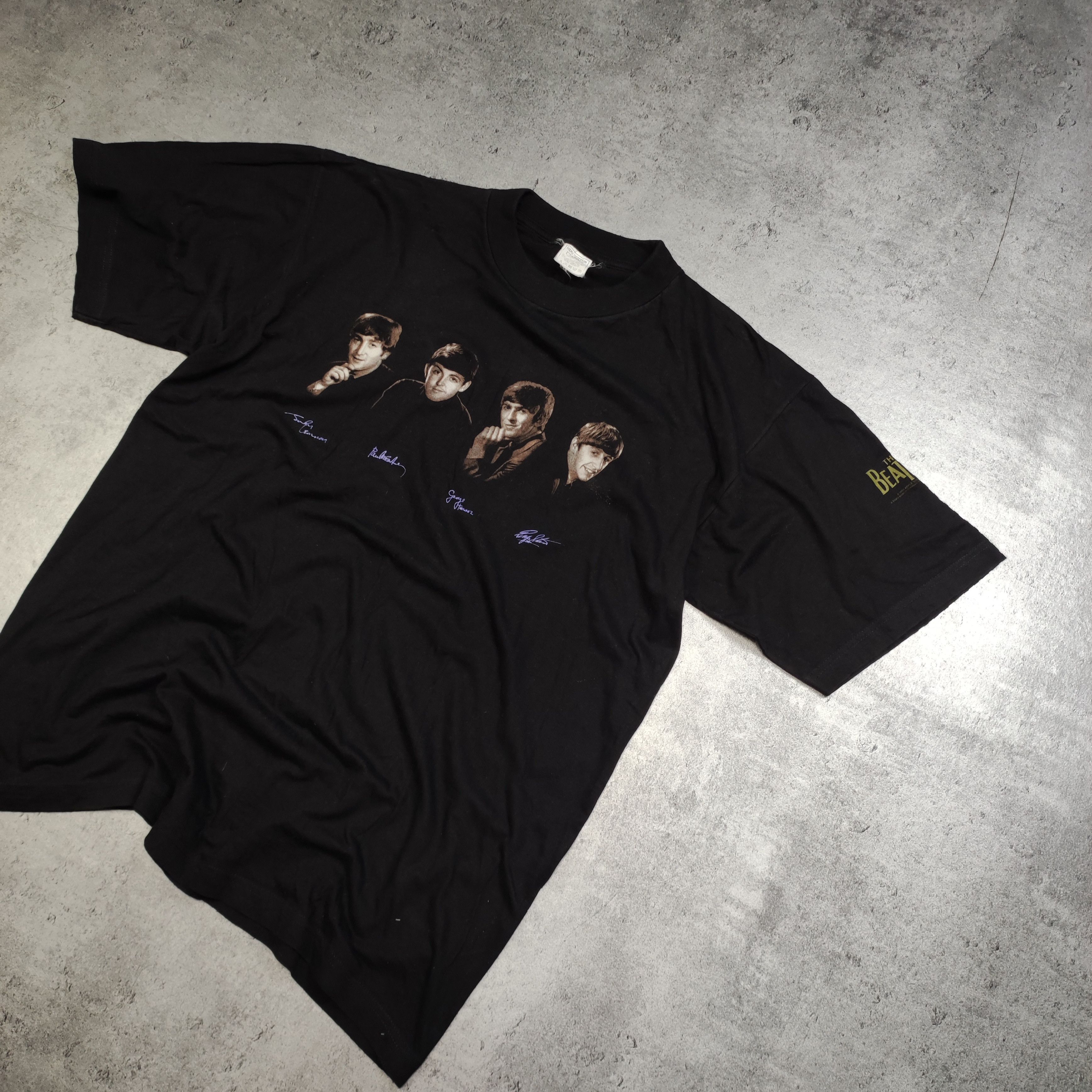 Band Tees × Vintage RARE OG 1995 The Beatles Merch Tour Photos Promo Tee Size US L / EU 52-54 / 3 - 2 Thumbnail
