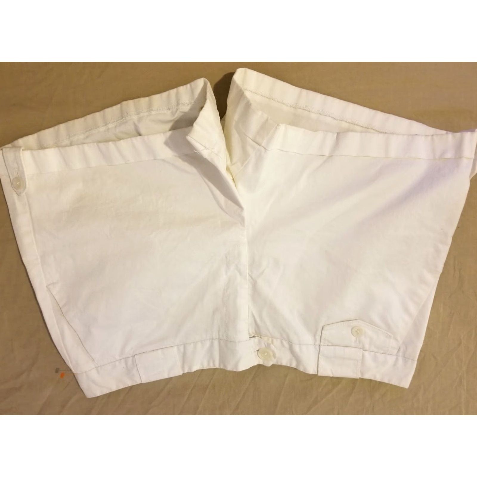 Banana Republic Womens Banana Republic Khaki Shorts 14 White Cotton Chino Stretch Size 36" / US 14 / IT 50 - 2 Thumbnail