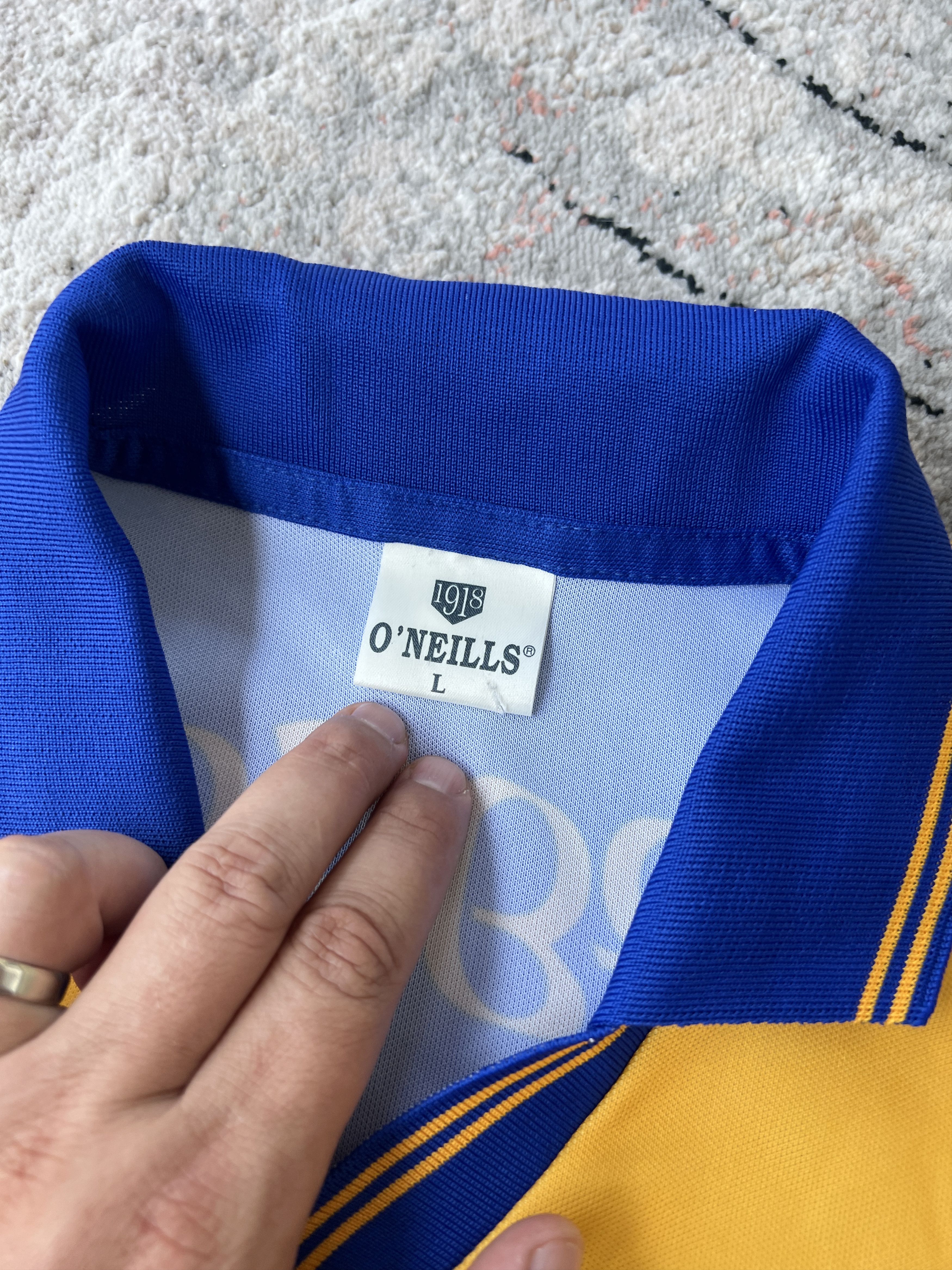 O'Neills Longford ARMS Vintage Jersey Size US L / EU 52-54 / 3 - 3 Thumbnail