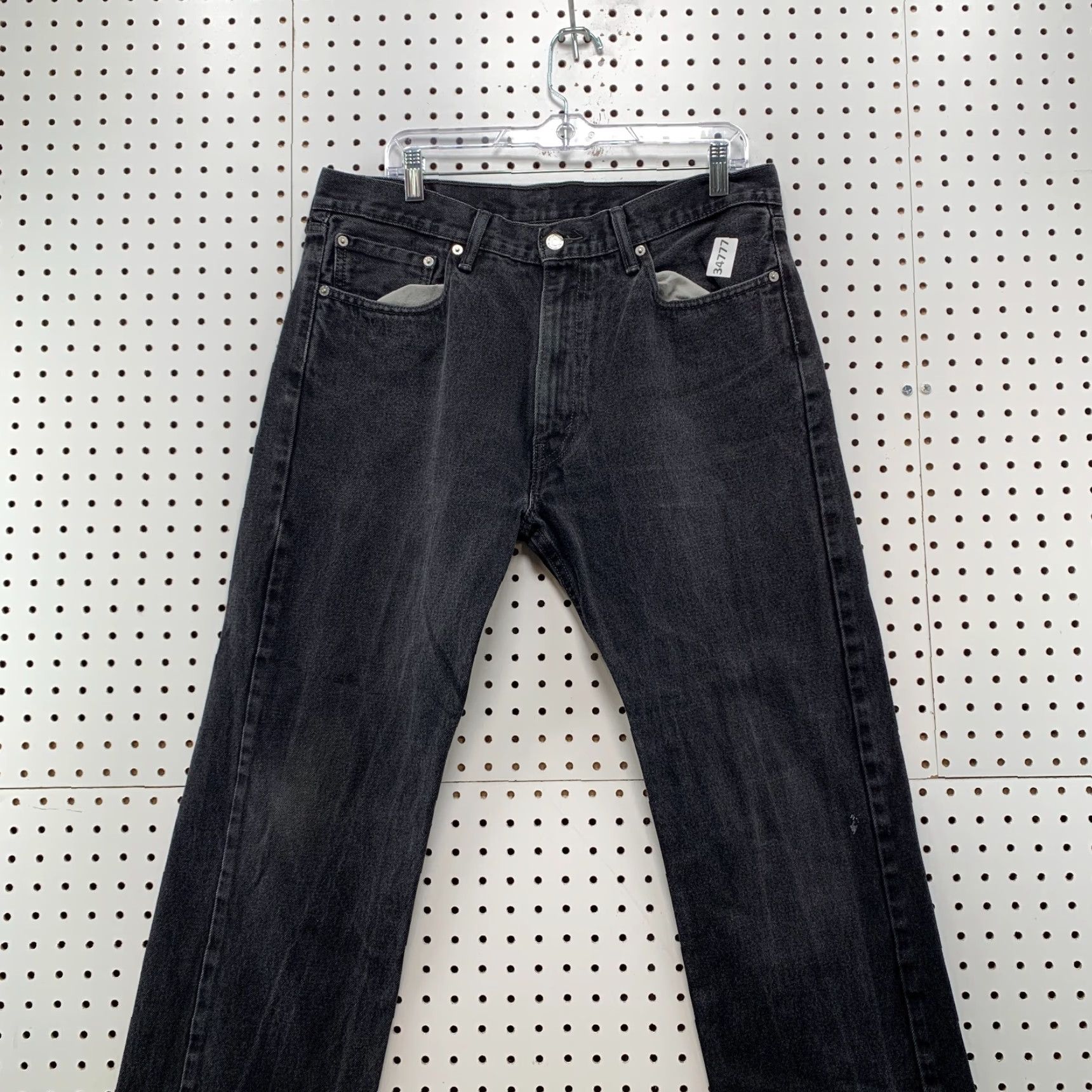 Levi's VINTAGE Levi's 505 Black Denim Jeans Mens Size 36x30 Red Tab Straight Leg Casual Size US 36 / EU 52 - 2 Thumbnail