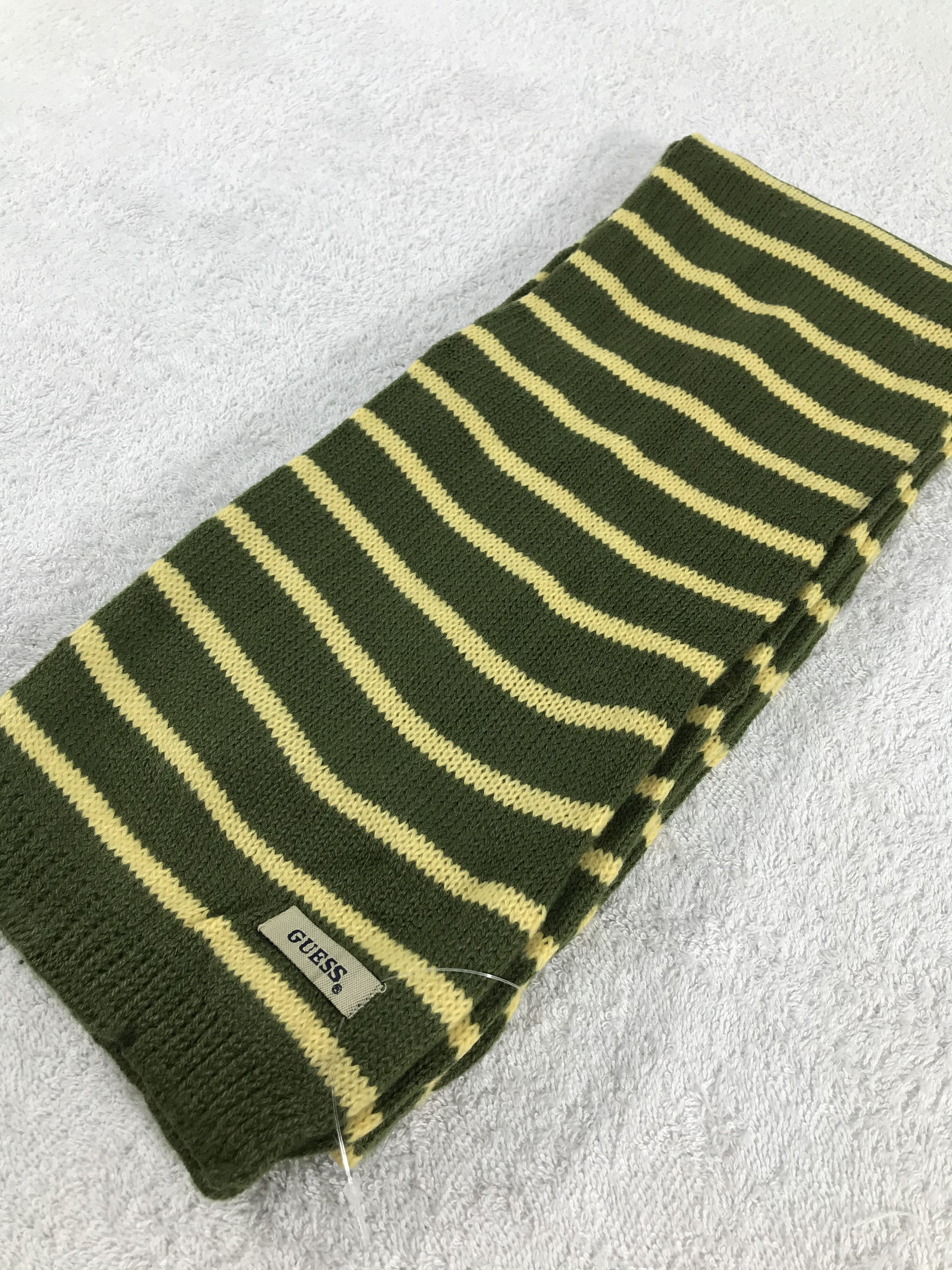 Guess Guess Scarf / Muffler / Neckwear - WW1296 Size ONE SIZE - 3 Thumbnail