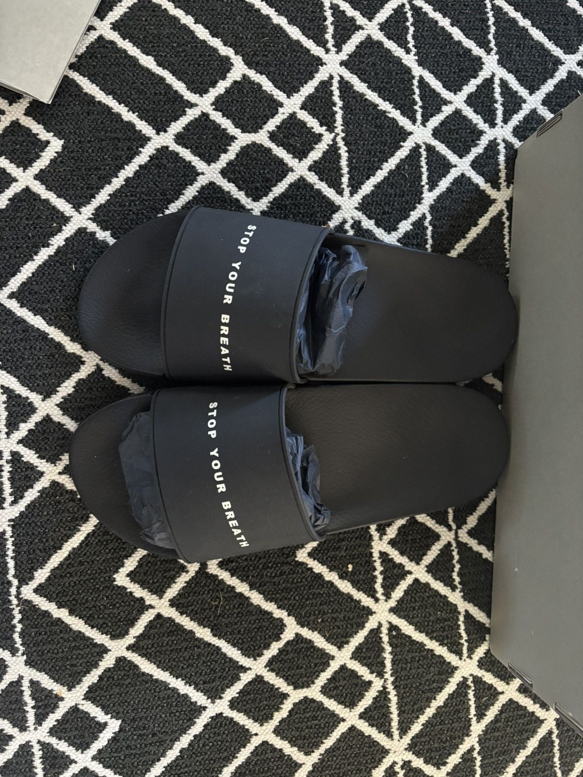 Rick Owens Drkshdw Rick Owens slogan slides Size US 11 / EU 44 - 1 Thumbnail