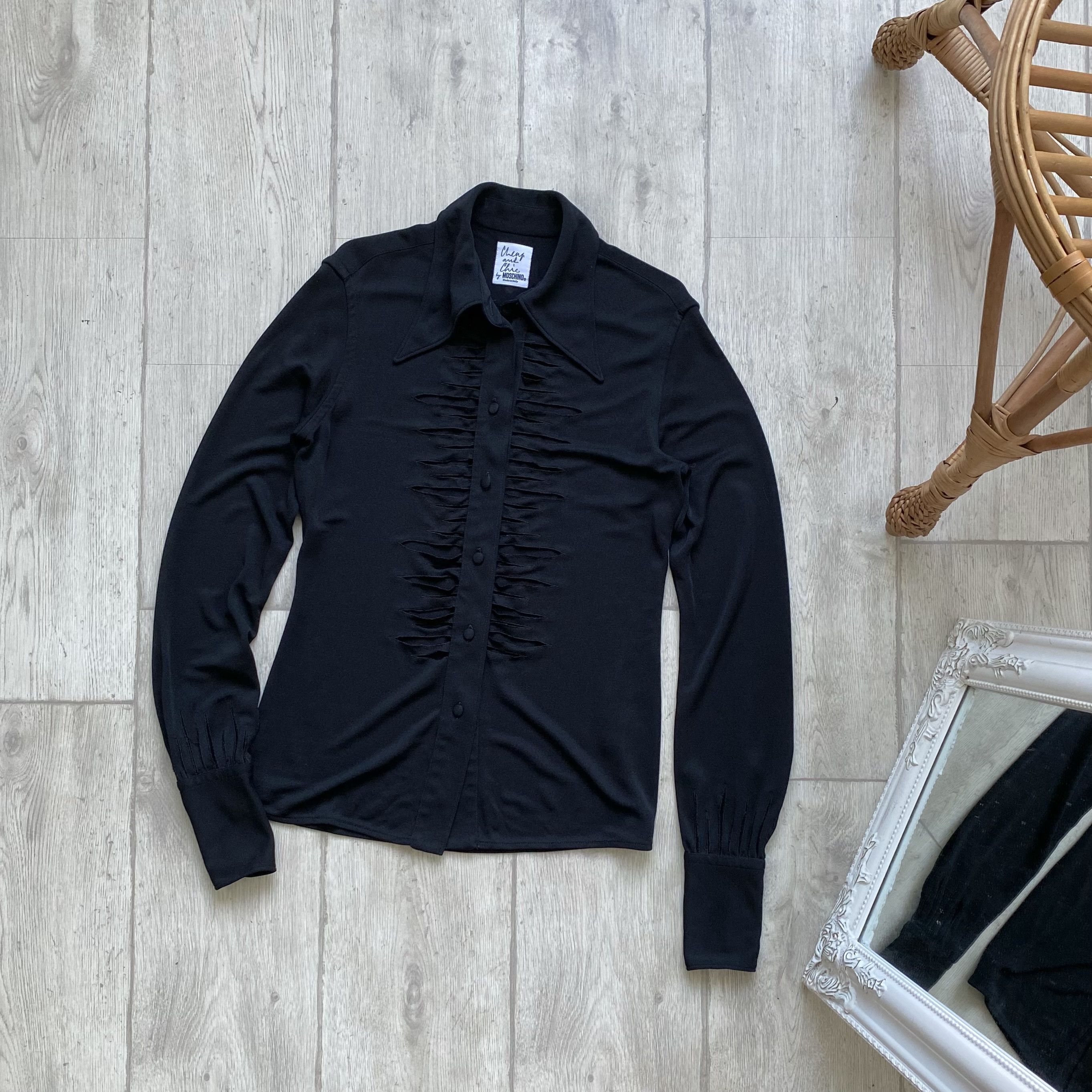 Moschino 💎Vintage Moschino Cheap And Chic blouse Avant Garde Size M / US 6-8 / IT 42-44 - 1 Thumbnail