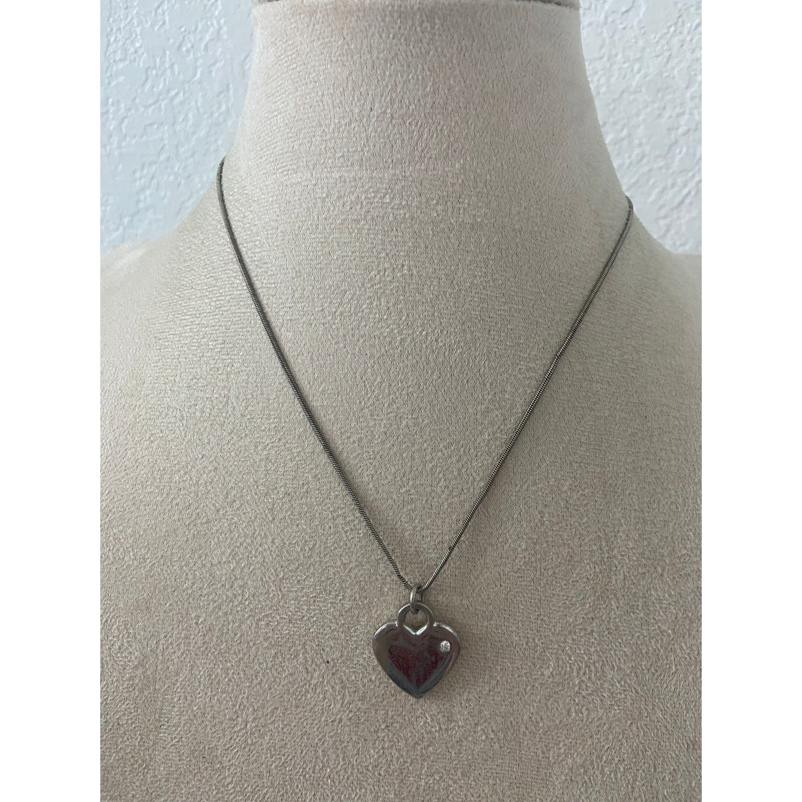 Other Heart pendant necklace, silver tone Size ONE SIZE - 1 Thumbnail