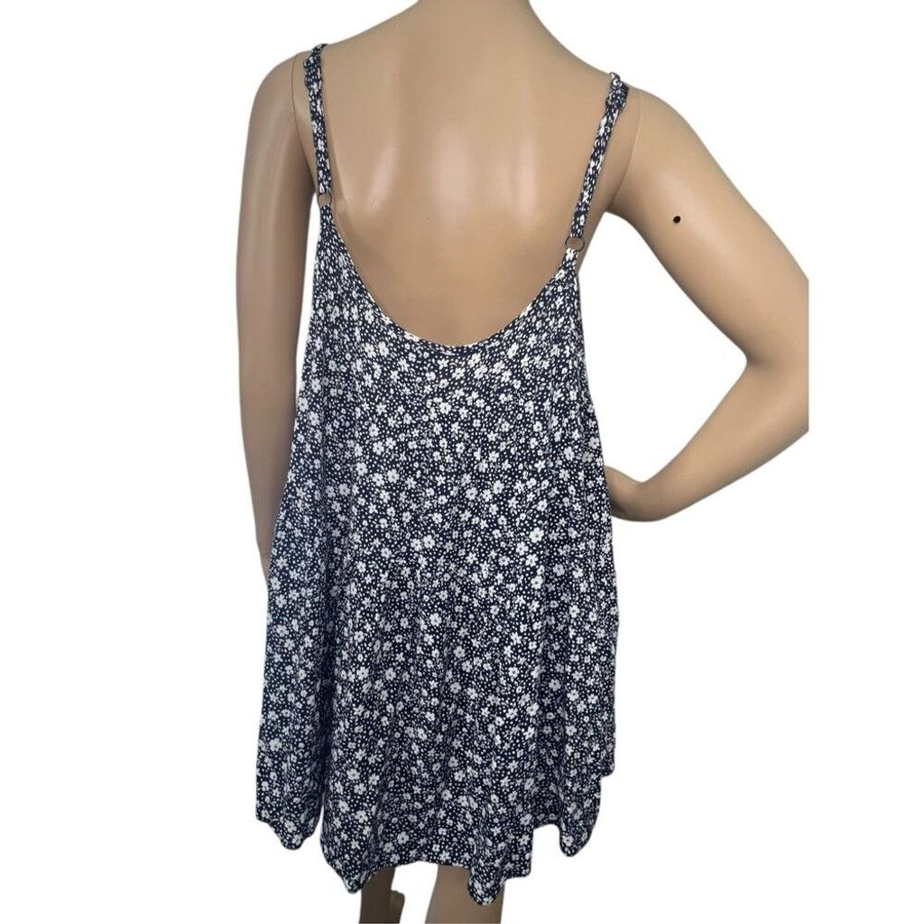Torrid Torrid Floral Patterned Flowy Loose Fit Spaghetti Strap Tank Size XXS / US 00 / IT 34 - 4 Thumbnail