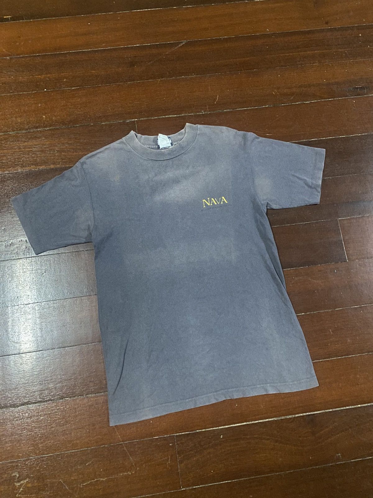 Quiksilver Vinatge Faded Nava Vintage Surfing Spellout Tshirt Size US M / EU 48-50 / 2 - 7 Thumbnail