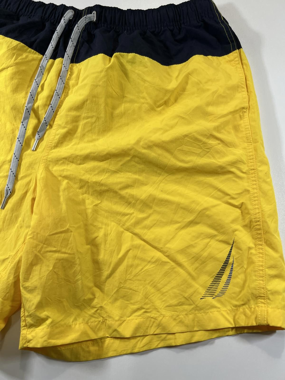 Nautica Nautica Men's Yellow and Navy Swim Shorts Size US 34 / EU 50 - 2 Thumbnail