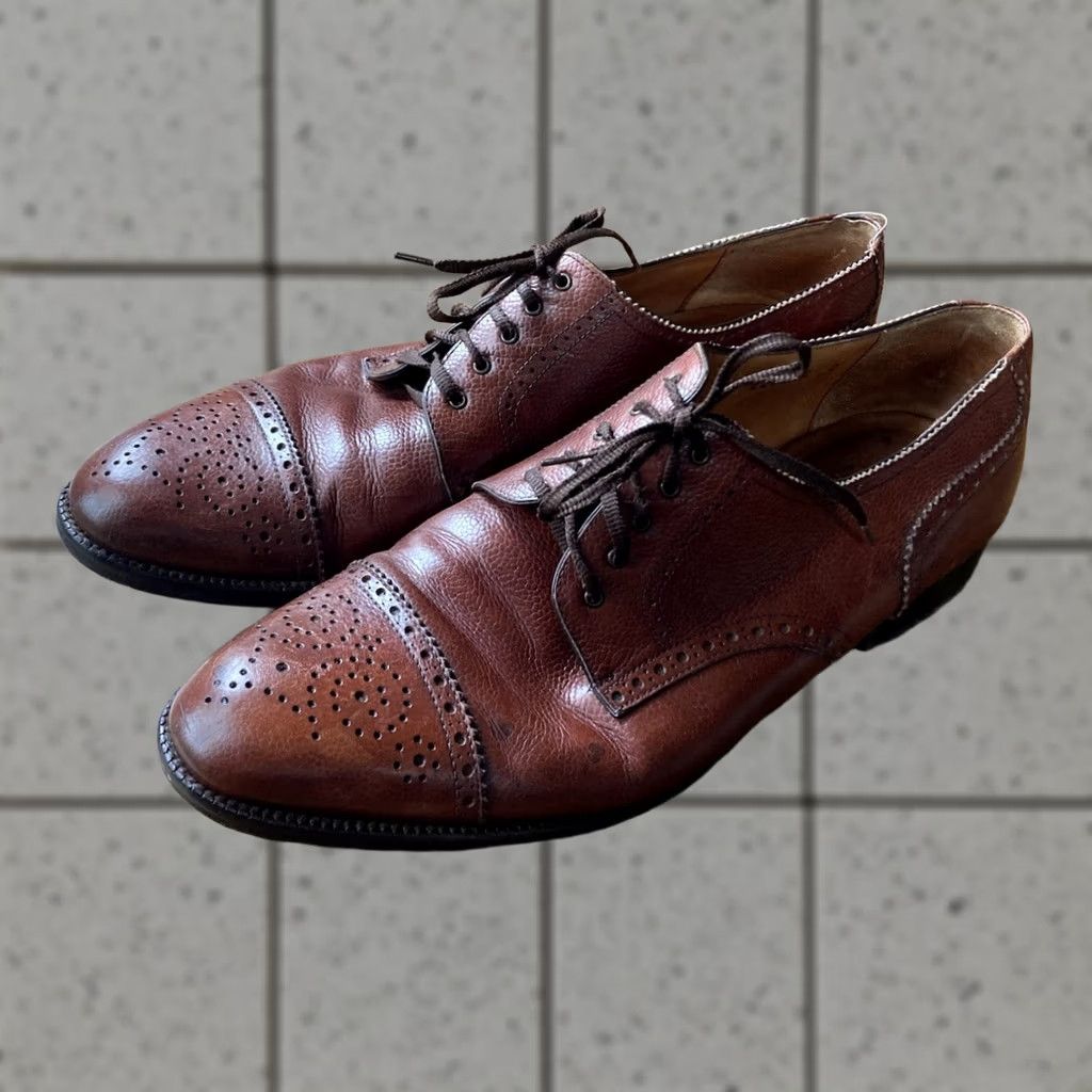 Salvatore Ferragamo VINTAGE Ferragamo Mens Shoes Dress Oxford Cap Toe Leather Brown 12D Italy Mens Size ONE SIZE - 1 Thumbnail