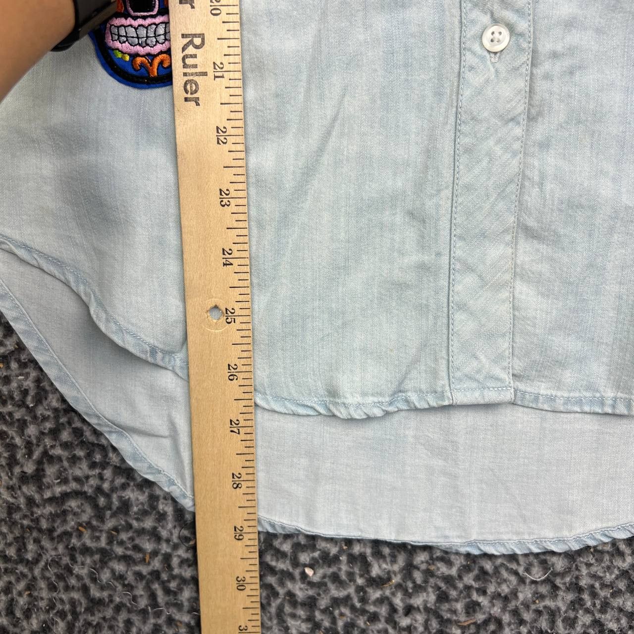 Rails Rails Carter Vintage Wash Shirt Denim Embroidered Patch S Size S / US 4 / IT 40 - 6 Thumbnail
