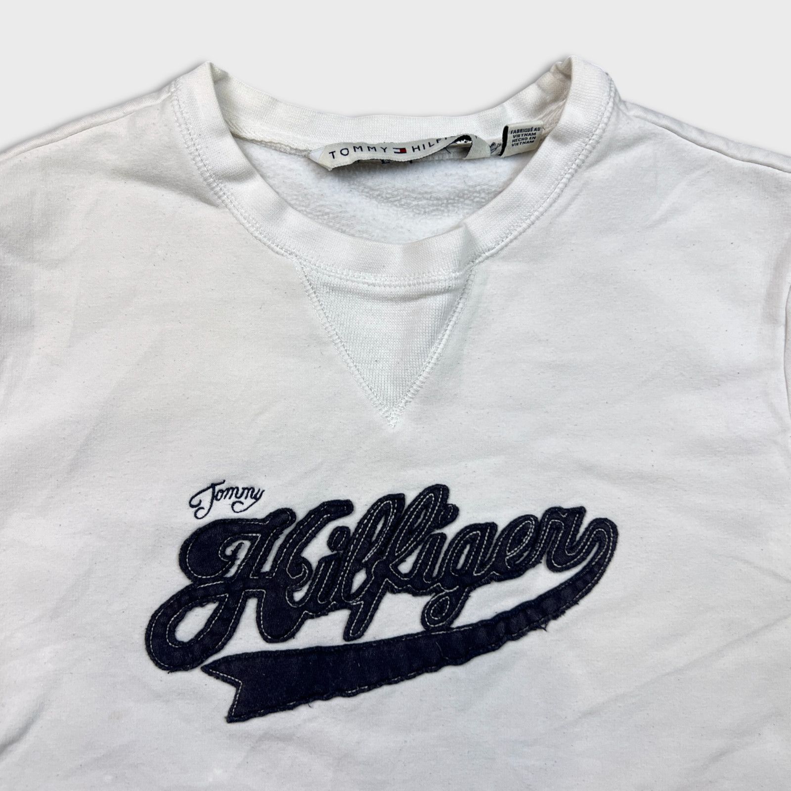 Tommy Hilfiger × Vintage Tommy Hilfiger Sweatshirt Medium Spell Out Pullover Crewneck Size US S / EU 44-46 / 1 - 2 Thumbnail