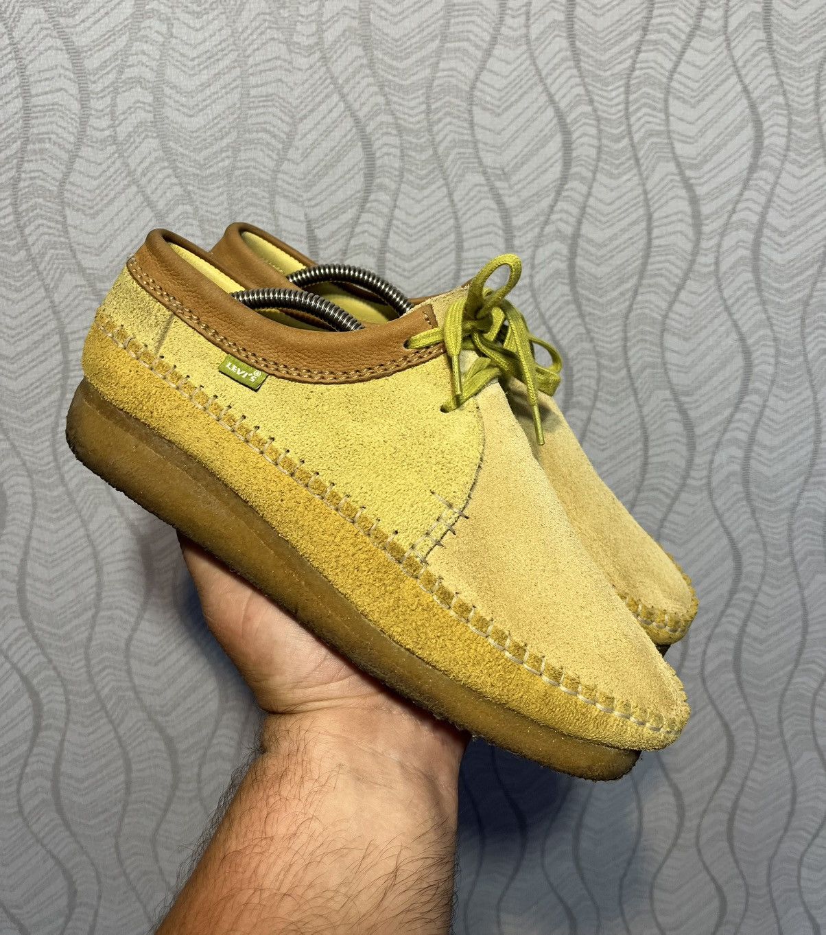 Clarks Clarks Originals x Levi’s Men’s Suede Lemon Yellow Shoes Size US 8 / EU 41 - 1 Thumbnail