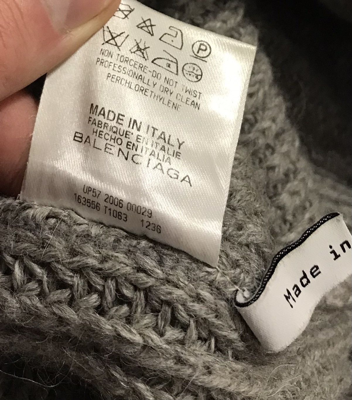 Balenciaga Balenciaga Women's Knitted Long Hooded Sweater AW2006 Size M / US 6-8 / IT 42-44 - 10 Thumbnail
