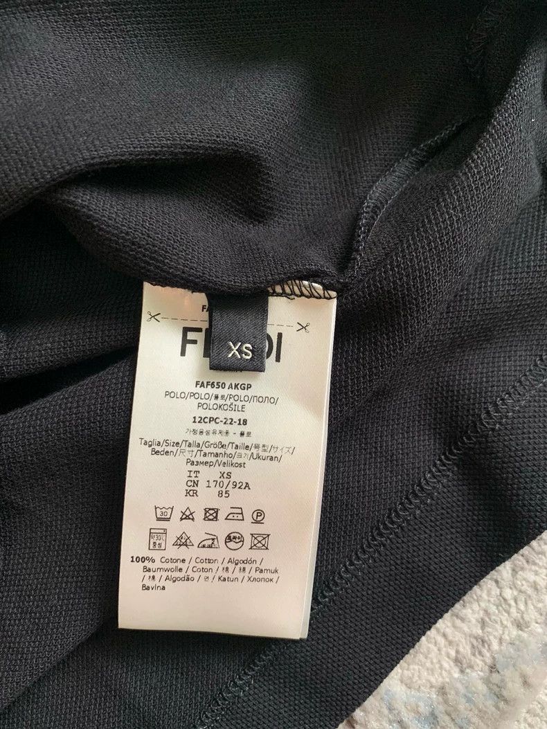 Versace Versace Co-branded color-blocked collar-edged short-sleeve Size US XS / EU 42 / 0 - 4 Thumbnail