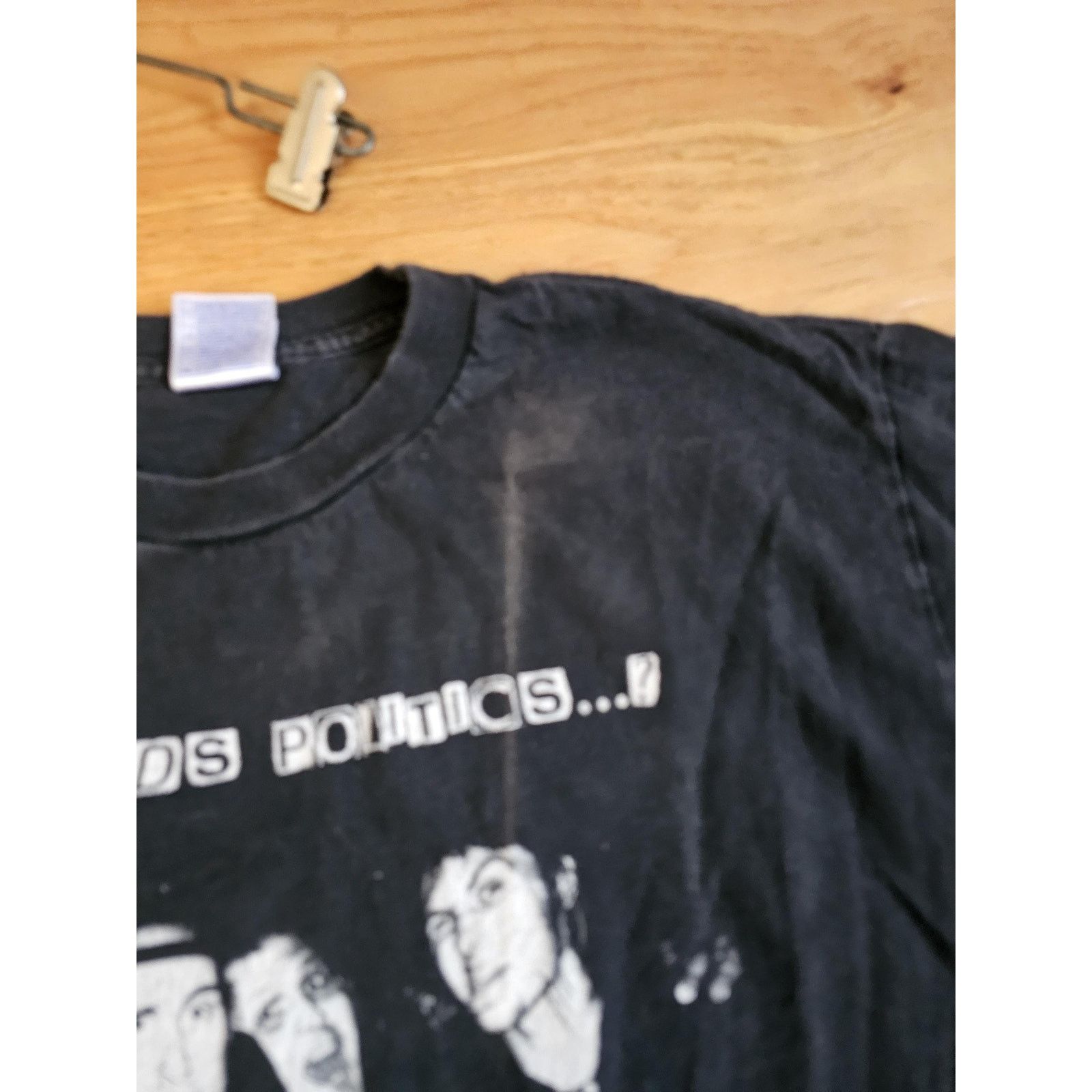Other Leftover Crack Who Needs Politics Punk = Fashion Shirt M 90s Size US M / EU 48-50 / 2 - 6 Thumbnail
