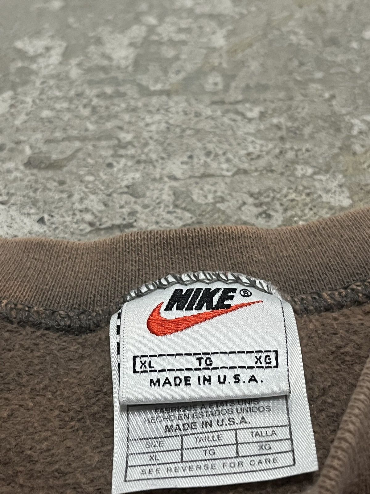 Nike × Vintage 90s Nike two tone mocha sweatshirt 90s rare earthtone hype Size US XL / EU 56 / 4 - 8 Thumbnail