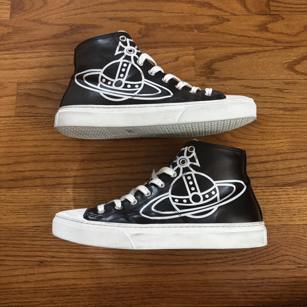 Vivienne Westwood Vivienne Westwood Plimsoll Hi-Top Sneakers Size US 7 / EU 40 - 6 Thumbnail