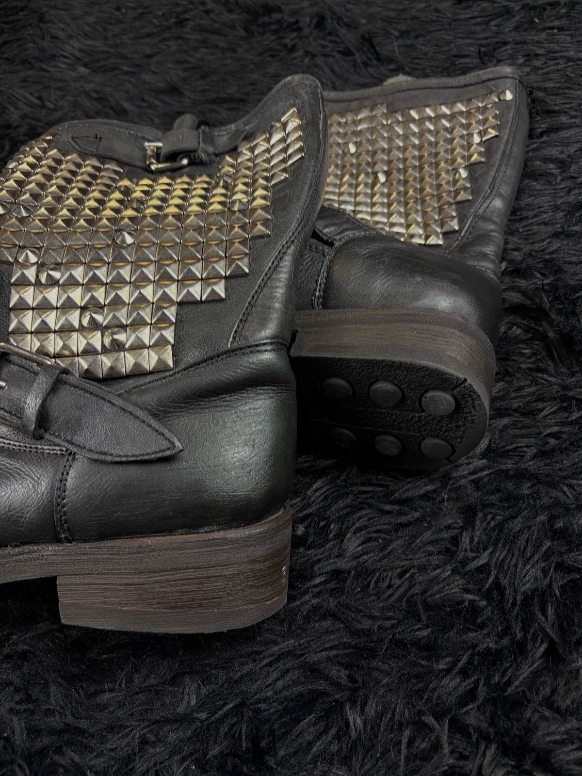 ASH Rare ASH Pyramids Studded Ankle Leather Boots Size US 8 / EU 41 - 5 Thumbnail