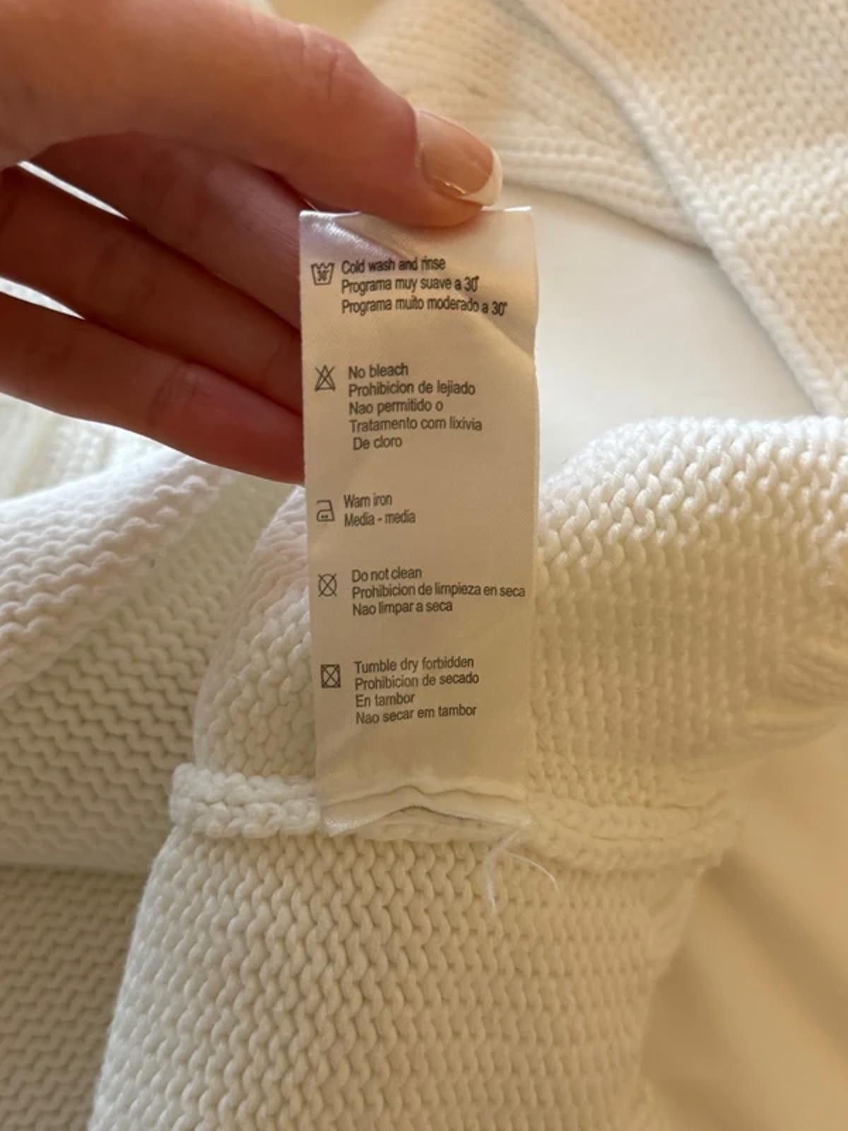 Burberry Burberry white knitted jumper Size L / US 10 / IT 46 - 8 Thumbnail