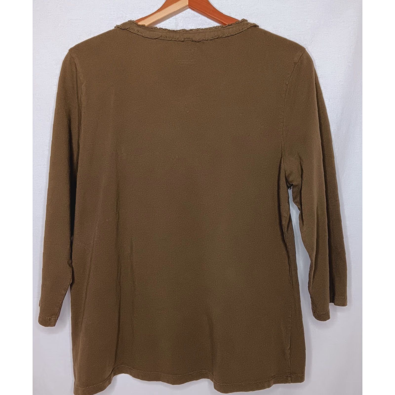 Talbots Talbots Henley Shirt Women L Army Green Gold Button Ruffle Trim 3/4 Sleeve Knit Cotton Basics Fall Winter Size L / US 10 / IT 46 - 2 Thumbnail