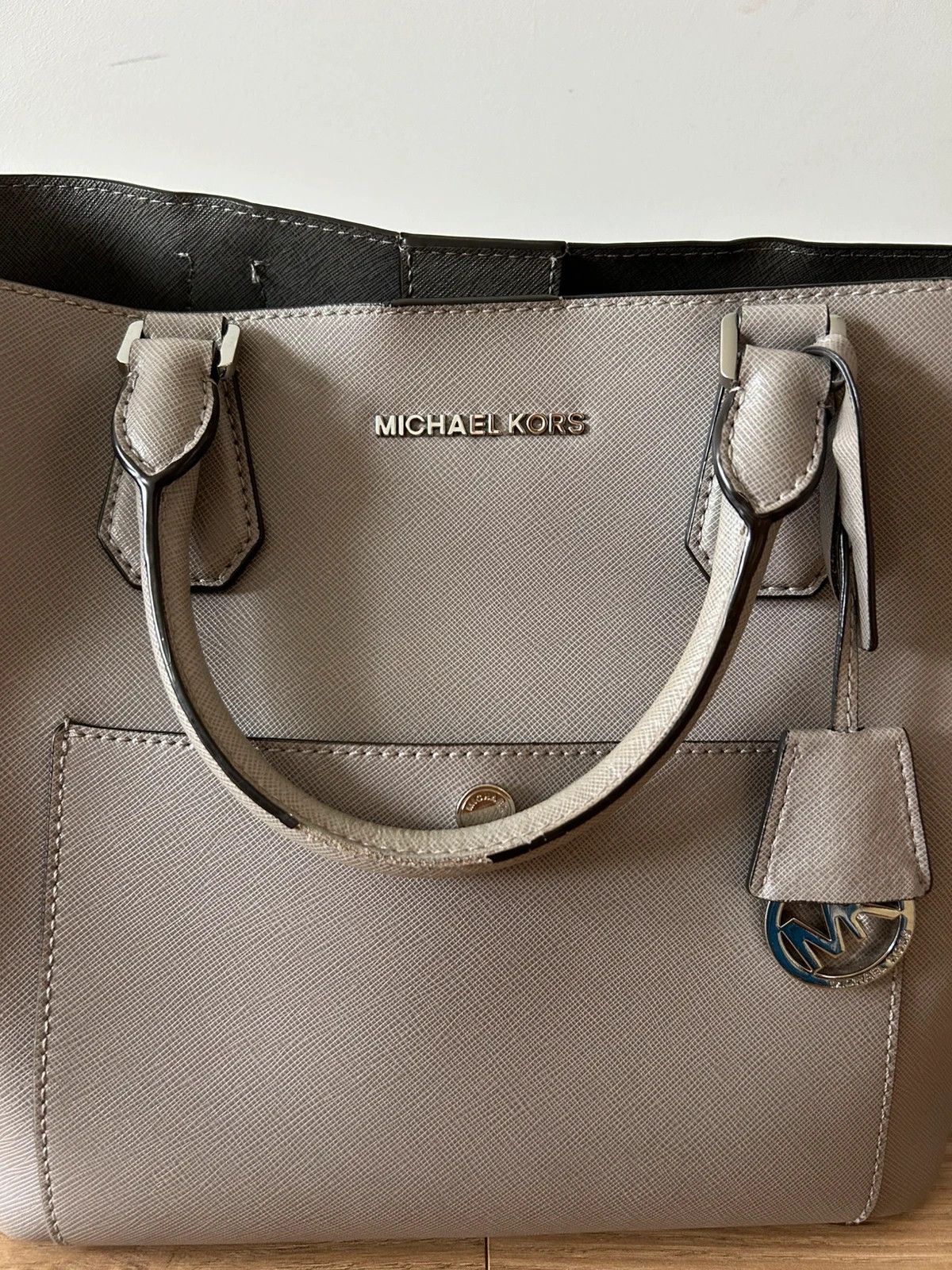 Michael Kors Michael Kors Greenwich leather grey grab bag Size ONE SIZE - 4 Thumbnail