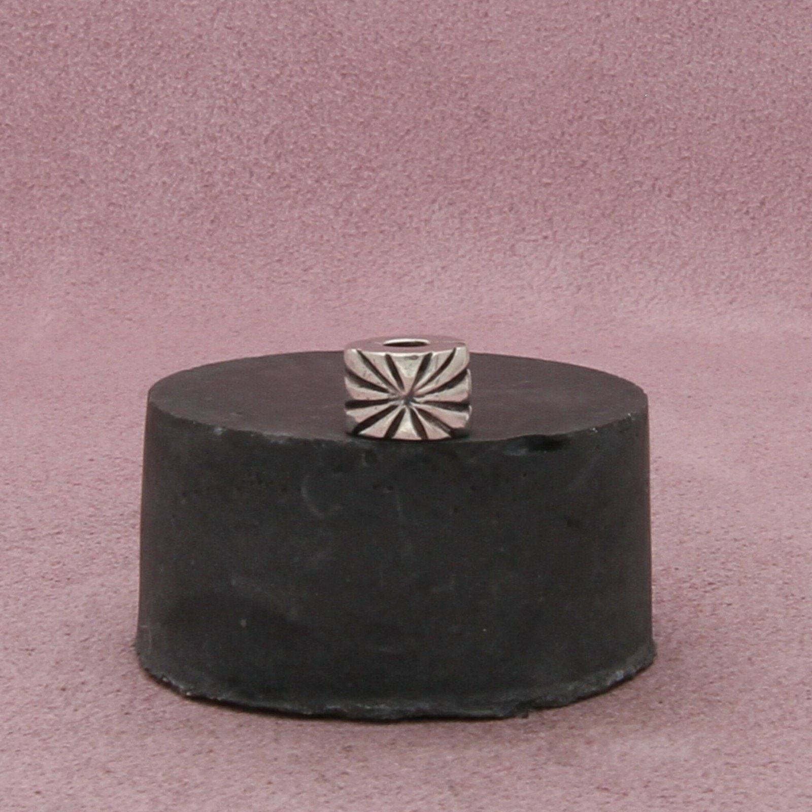 pandora pandora sterling silver sunburst clip bead charm pendant Size ONE SIZE - 1 Thumbnail