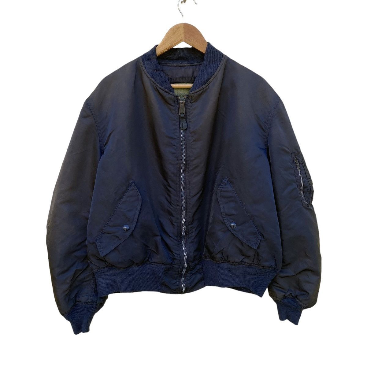 Alpha Industries × Vintage Vintage Alpha industries sunfaded bomber jacket Size US XL / EU 56 / 4 - 1 Thumbnail