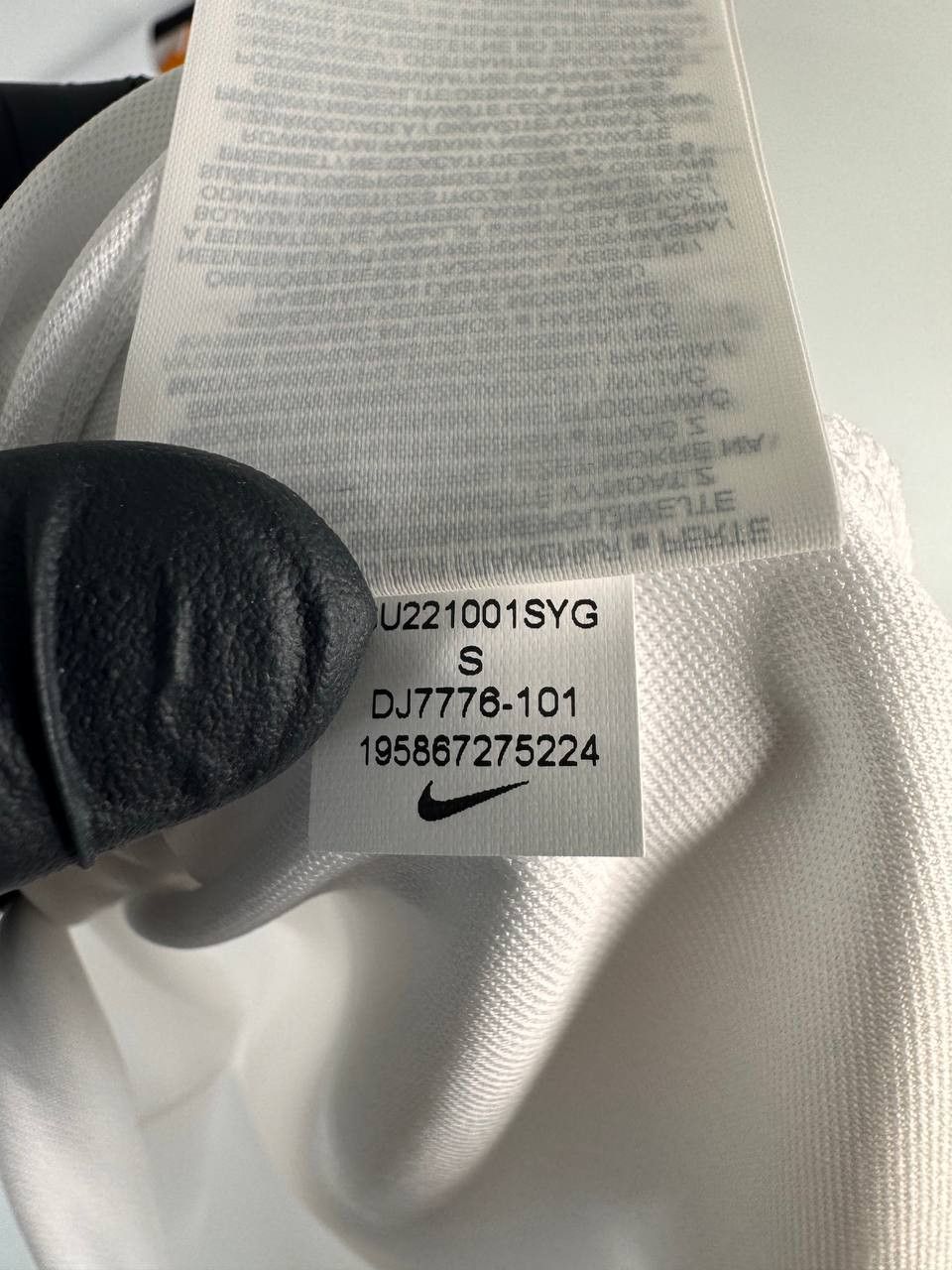 Nike Kaizer Chiefs Nike Women’s DJ7776-101 Away Jersey 2021/22 S Size S / US 4 / IT 40 - 3 Thumbnail
