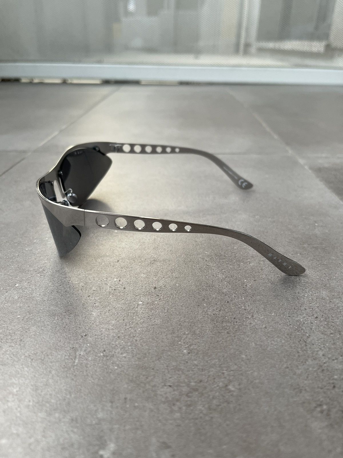 Marni !DS! Marni Salar De Uyuni 6V5/3/AB22 Silver Sunglasses Size ONE SIZE - 13 Thumbnail
