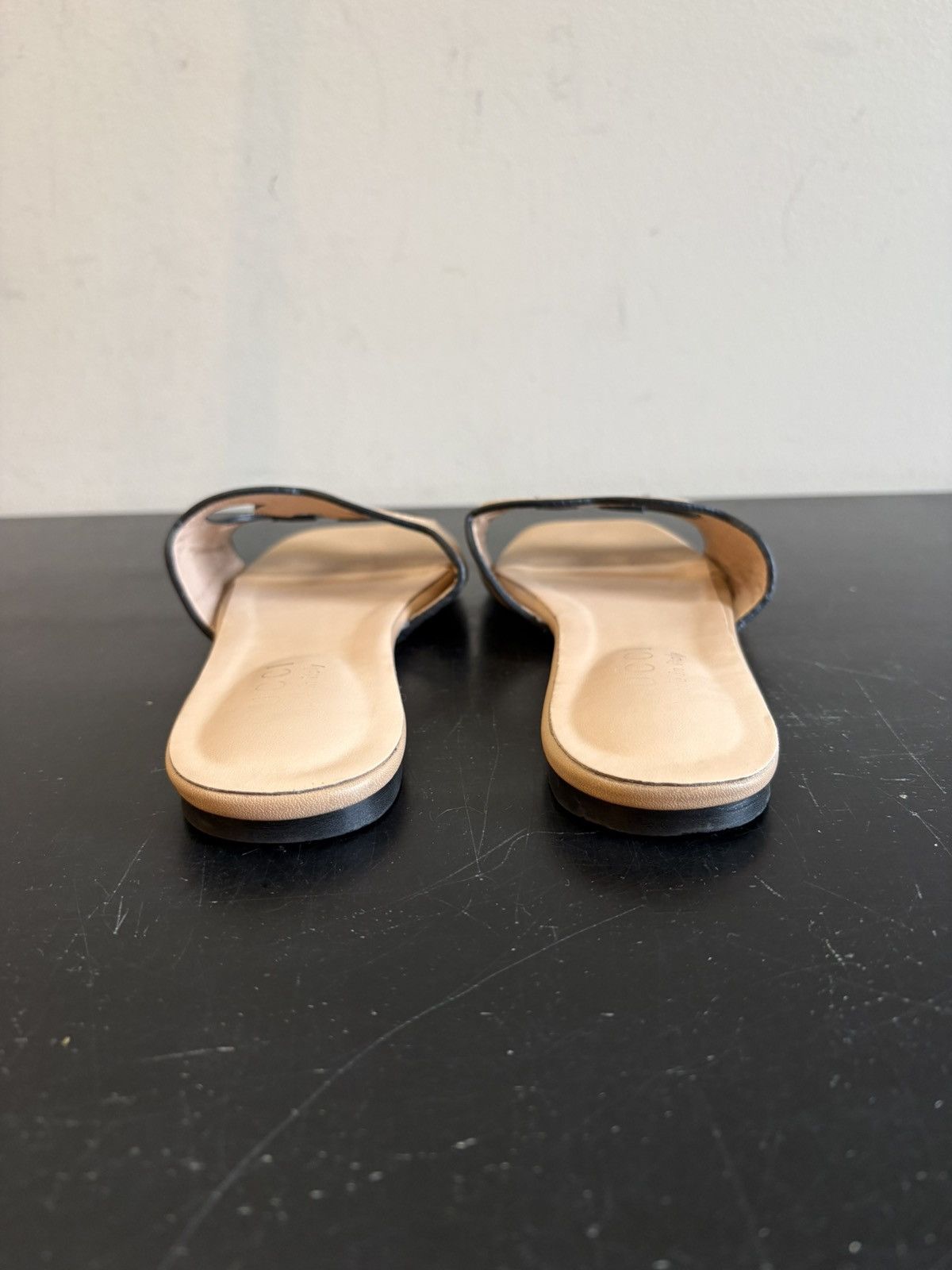 Gucci Gucci GG Interlocking Strap Leather Slides Beige Size US 7 / IT 37 - 5 Thumbnail