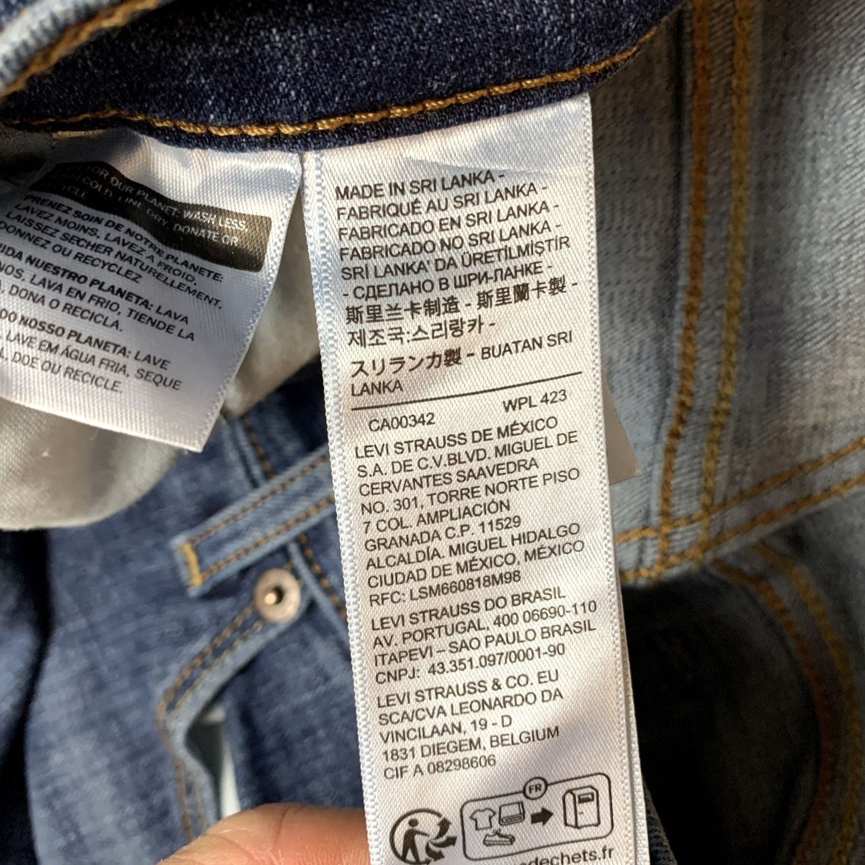 Levi's Levi's Jeans Womens 8 Blue Classic Bootcut Cowgirl Western Casual Denim Button Zip 5-Pocket Regular Size 30" / US 8 / IT 44 - 4 Thumbnail
