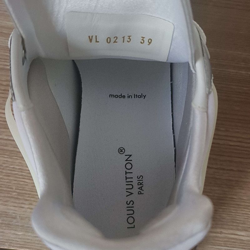 Louis Vuitton Louis Vuitton Run 55 Stylish Low-Top Sneakers Size US 8 / IT 38 - 5 Thumbnail