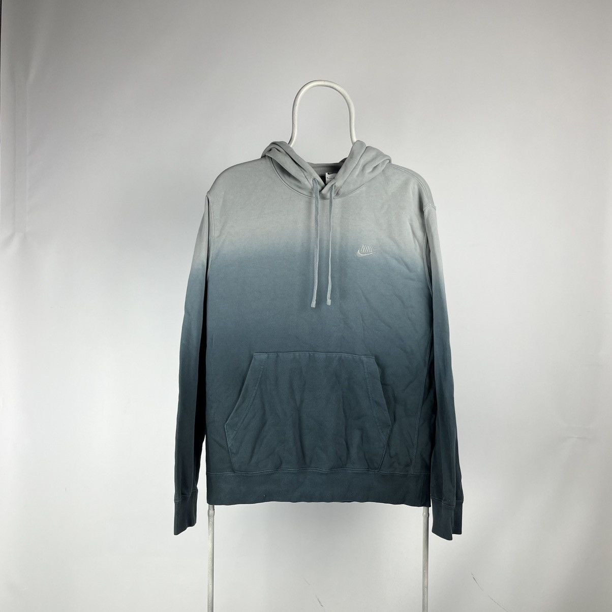 Nike Nike hoodie faded swoosh size Medium Size US M / EU 48-50 / 2 - 1 Thumbnail