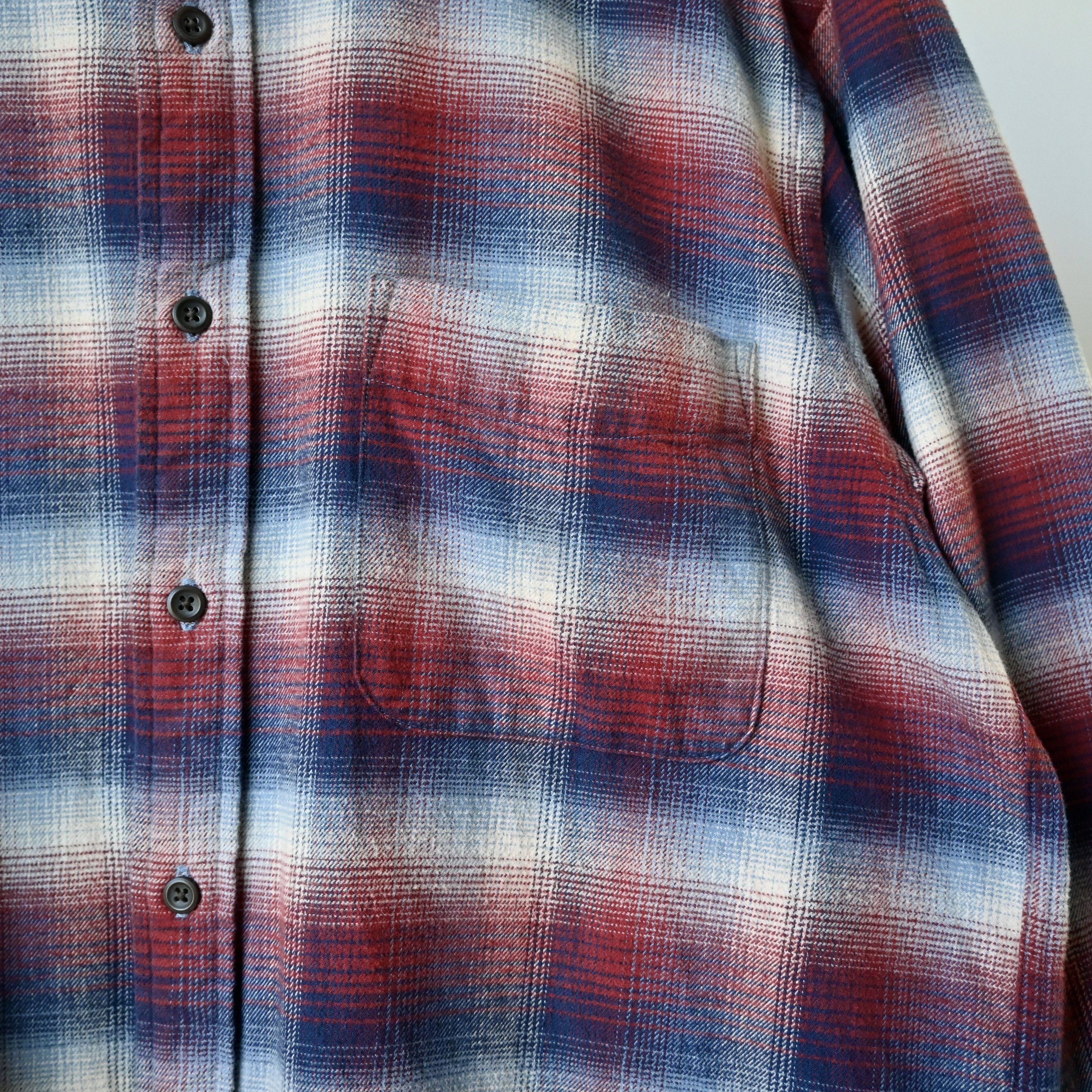 Uniqlo VTG 1990s UNIQLO ombre/shadow plaid cotton flannel shirt, M Size US M / EU 48-50 / 2 - 7 Thumbnail