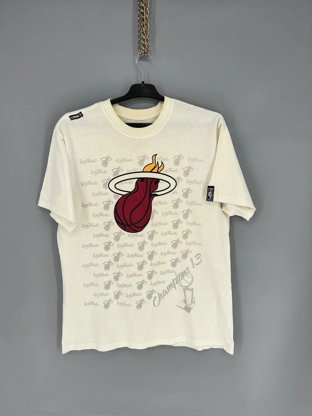 NBA Miami Heat NBA White T-Shirt The Champions 13 Short Sleeve Size US L / EU 52-54 / 3 - 1 Thumbnail