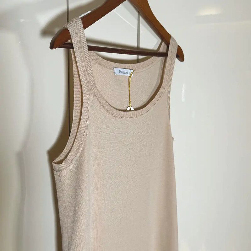 Max Mara MaxMara Camel Wool Women's T-Shirt 0089 Size M / US 6-8 / IT 42-44 - 1 Thumbnail