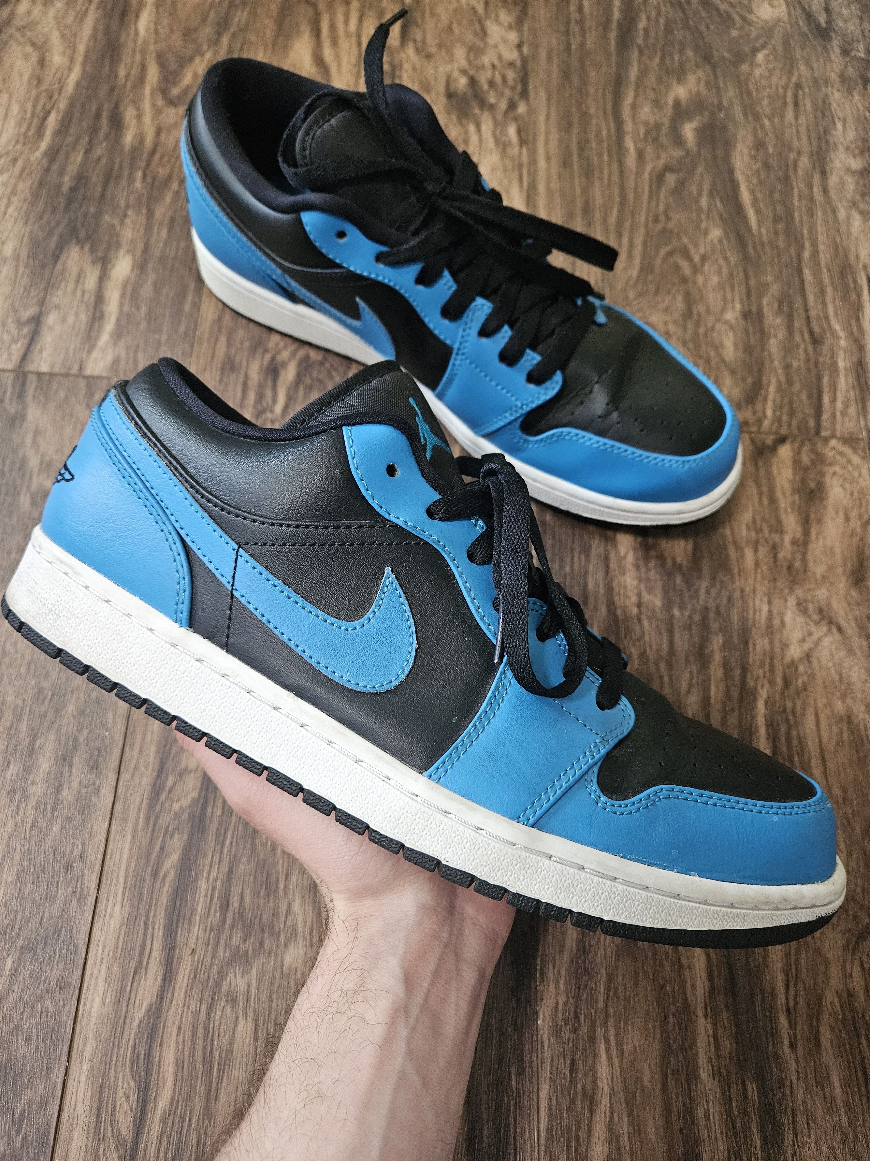 Nike Air Jordan 1 Low Laser Blue Black Size US 10.5 / EU 43-44 - 4 Thumbnail