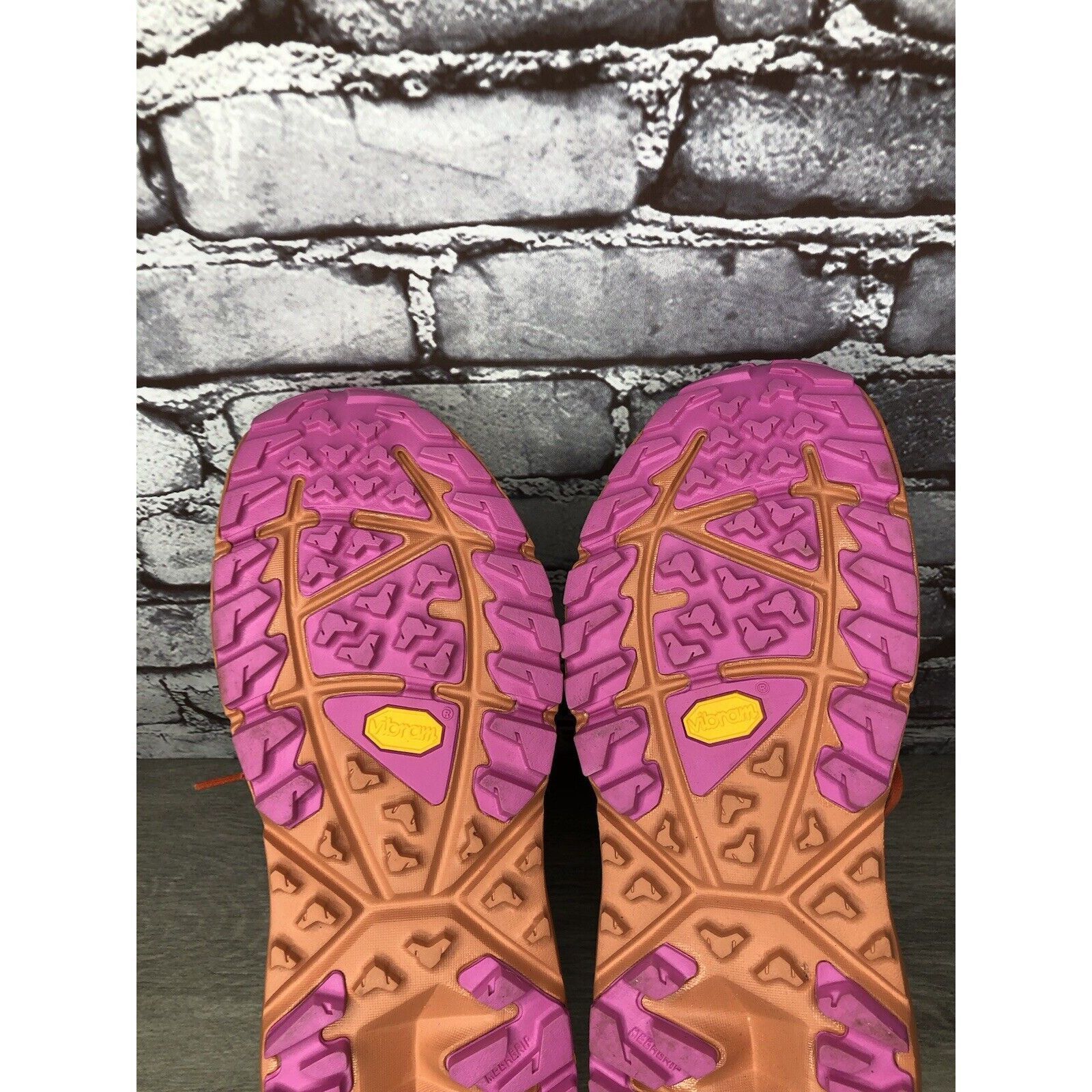 Hoka Kaha Low GTX Mental Health Hiking Sand Sun Baked Orange