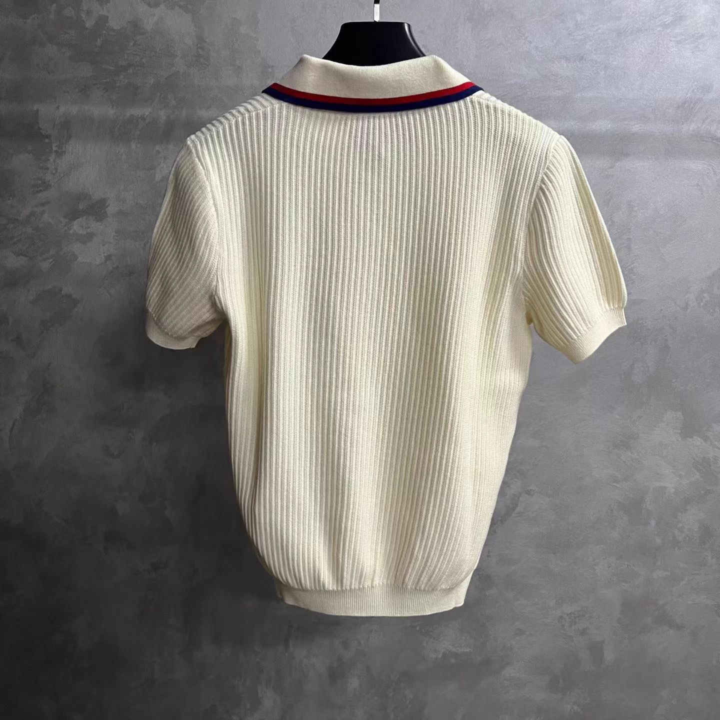 Gucci Gucci cream collared knit short-sleeve Polo shirt XS Size XS / US 0-2 / IT 36-38 - 2 Thumbnail
