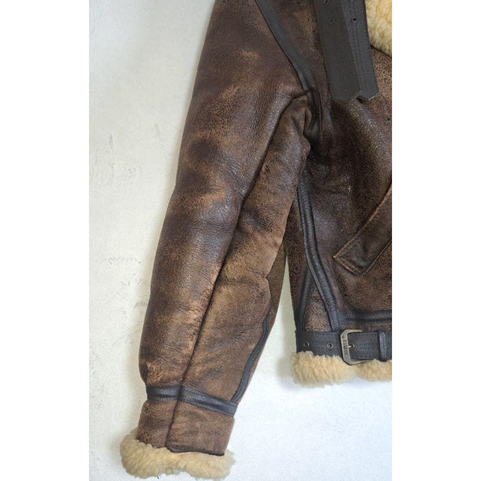 Avirex AVIREX B-3 Shearling Leather Bomber Jacket Men Brown Size 38 Vintage Full Zip Wool Lining Casual, Travel, Workwear USA 90s Classic Retro Logo Size US XXS / EU 40 - 4 Thumbnail