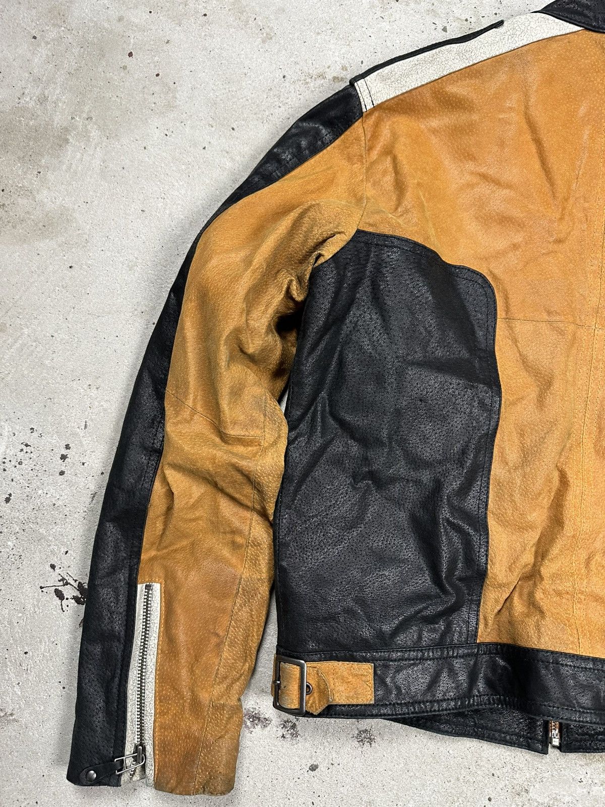 Japanese Brand Vintage Y2K Genuine Leather Suede Moto Biker Racing Jacket Size US S / EU 44-46 / 1 - 17 Thumbnail