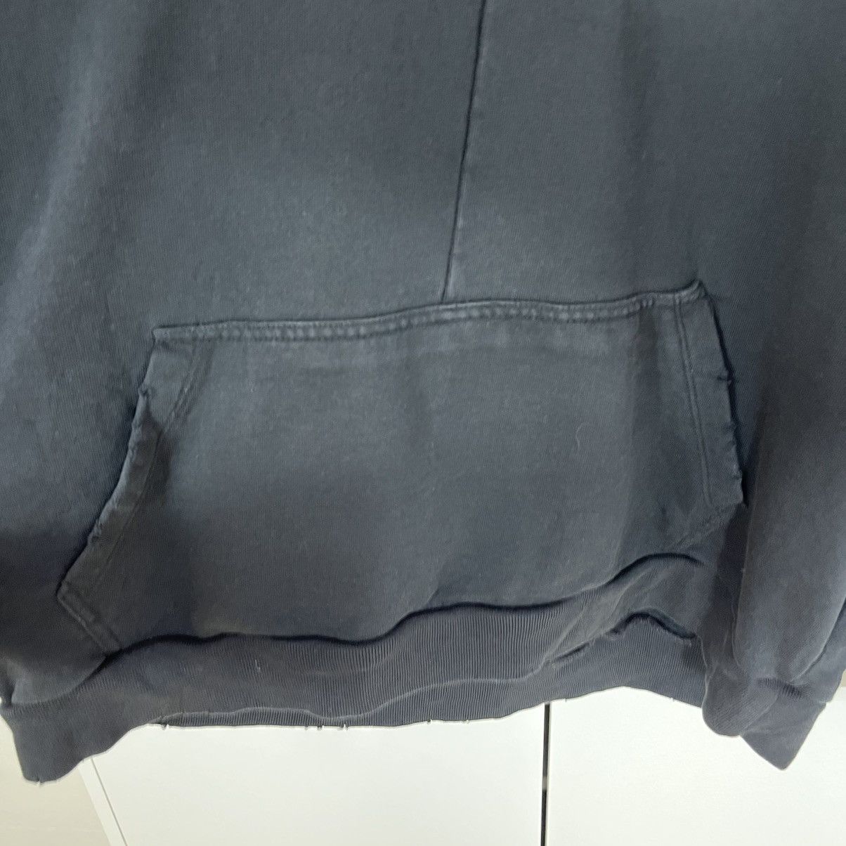 Allsaints Allsaints Big Central Logo Distressed Black Hoodie Y2K Size US L / EU 52-54 / 3 - 3 Thumbnail