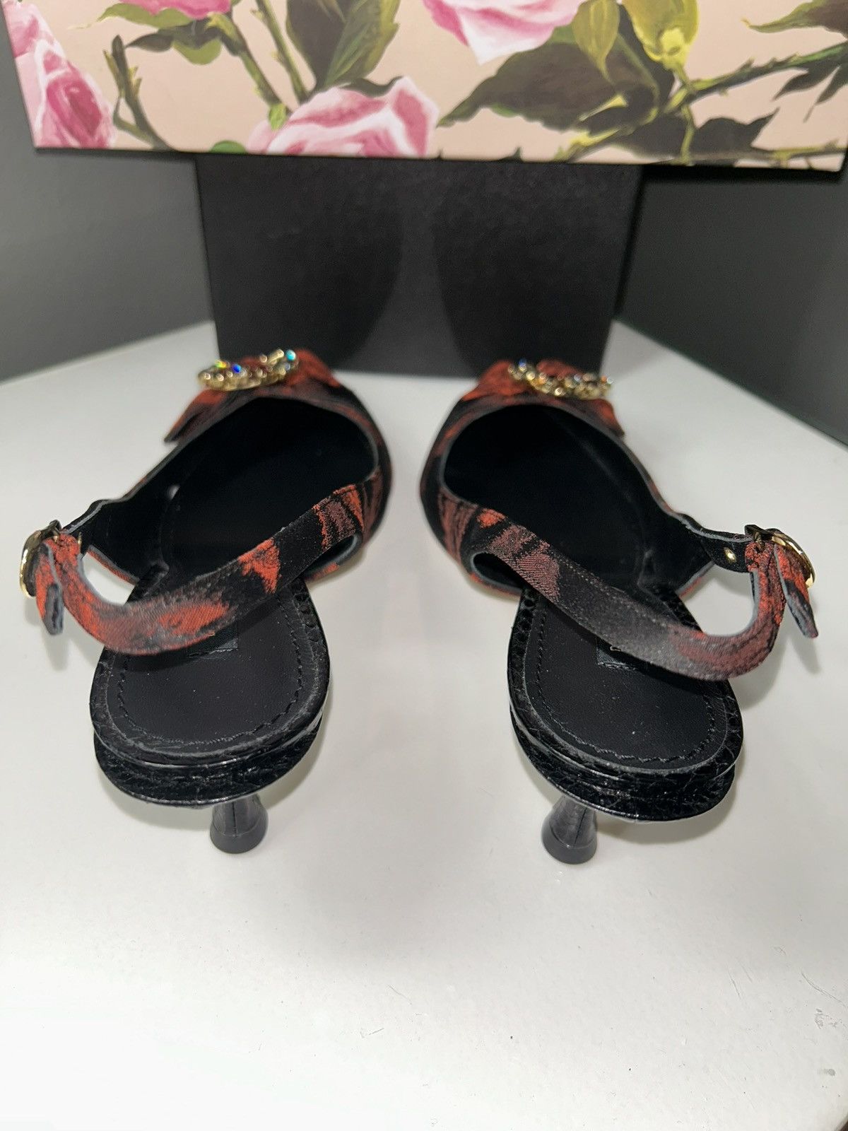 Dolce & Gabbana Lori Jewel Buckle Floral Heels 38.5 (US W8)