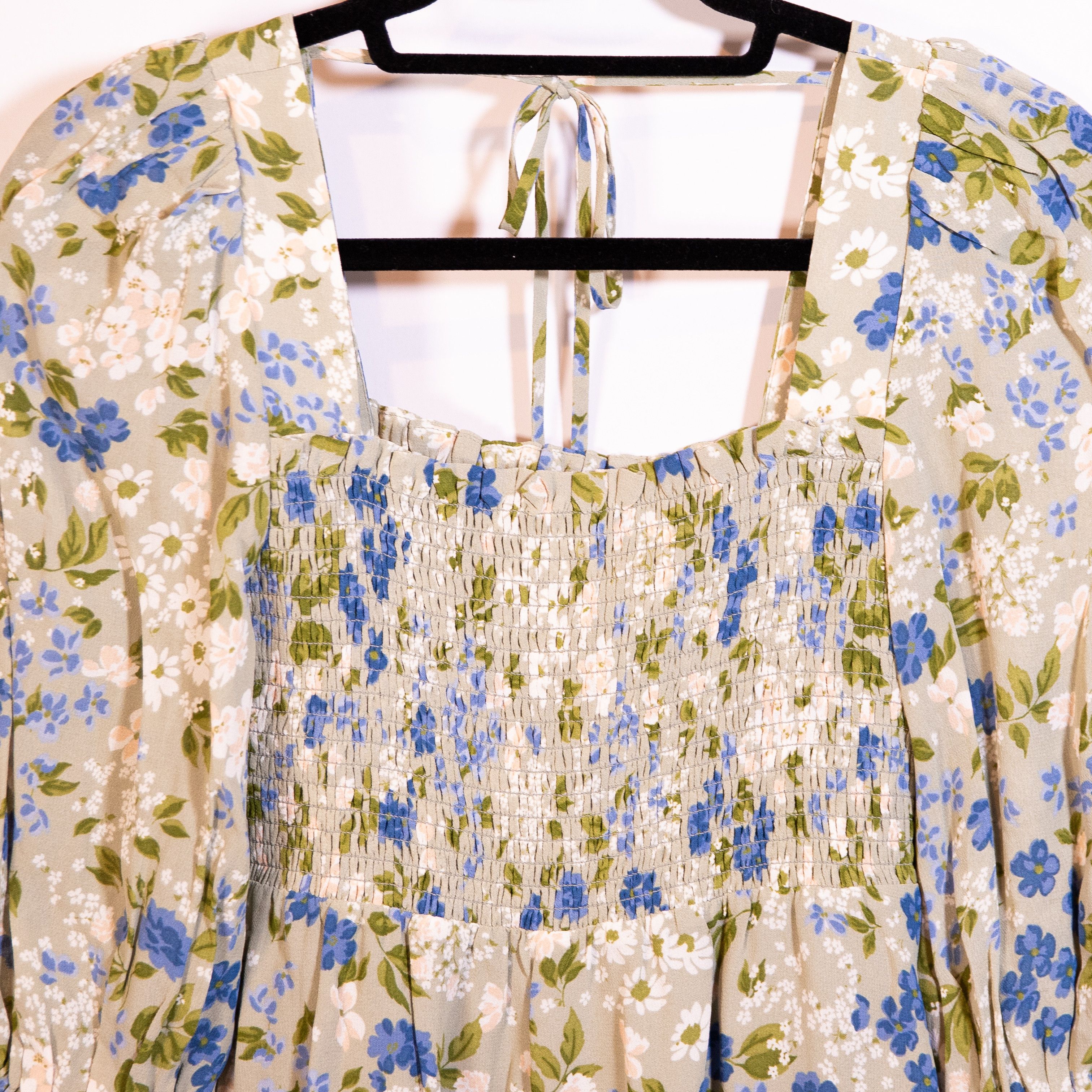 Reformation Reformation Zaria Chiffon Smocked Bodice Half Size XS / US 0-2 / IT 36-38 - 2 Thumbnail