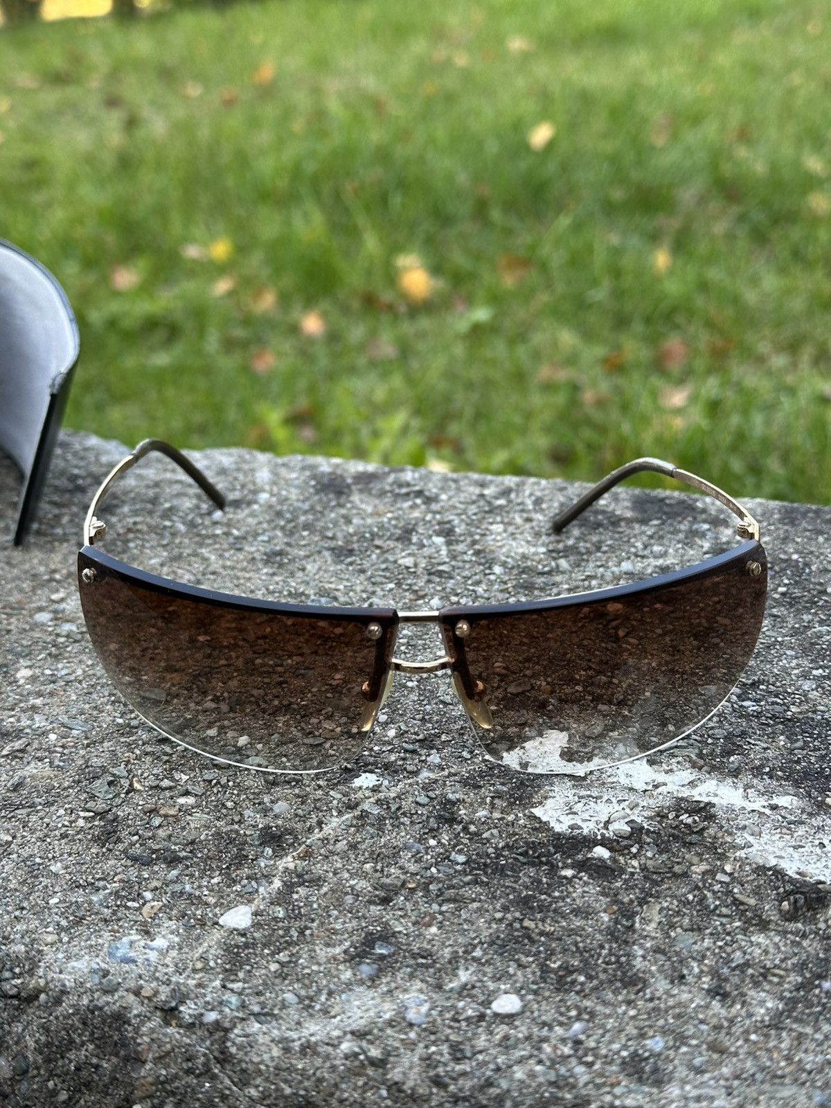 Gucci Vintage Gucci Sunglasses GG2652/S Gold with case Size ONE SIZE - 10 Thumbnail
