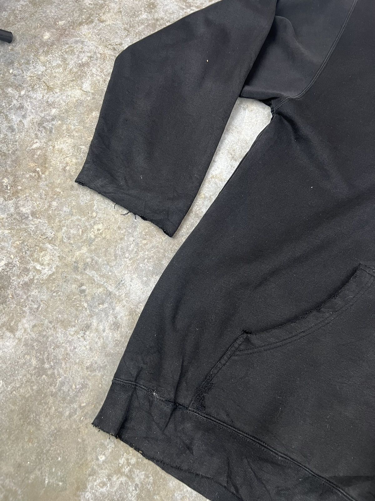 Band Tees Vintage 90's Tupaq Shakur Distressed Pullover Hoodie Size US XXL / EU 58 / 5 - 8 Thumbnail